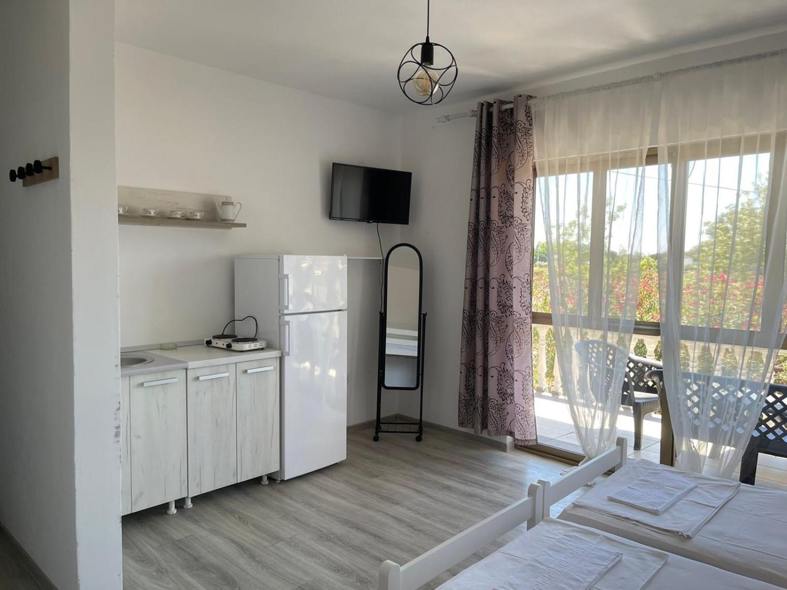 Quadruple Room with Terrace