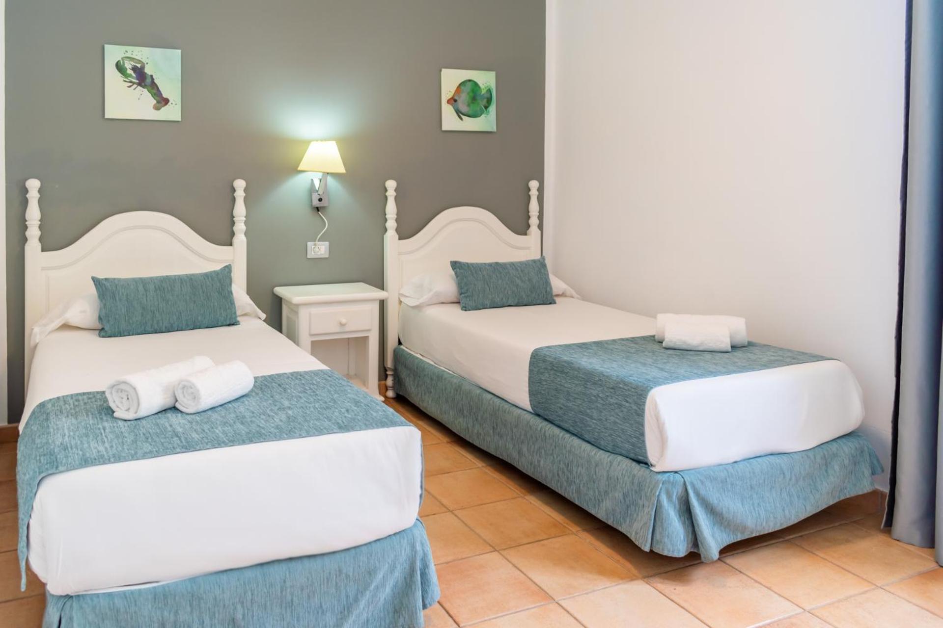 One-bedroom adapted apartment (1 Adult and 1 Child)