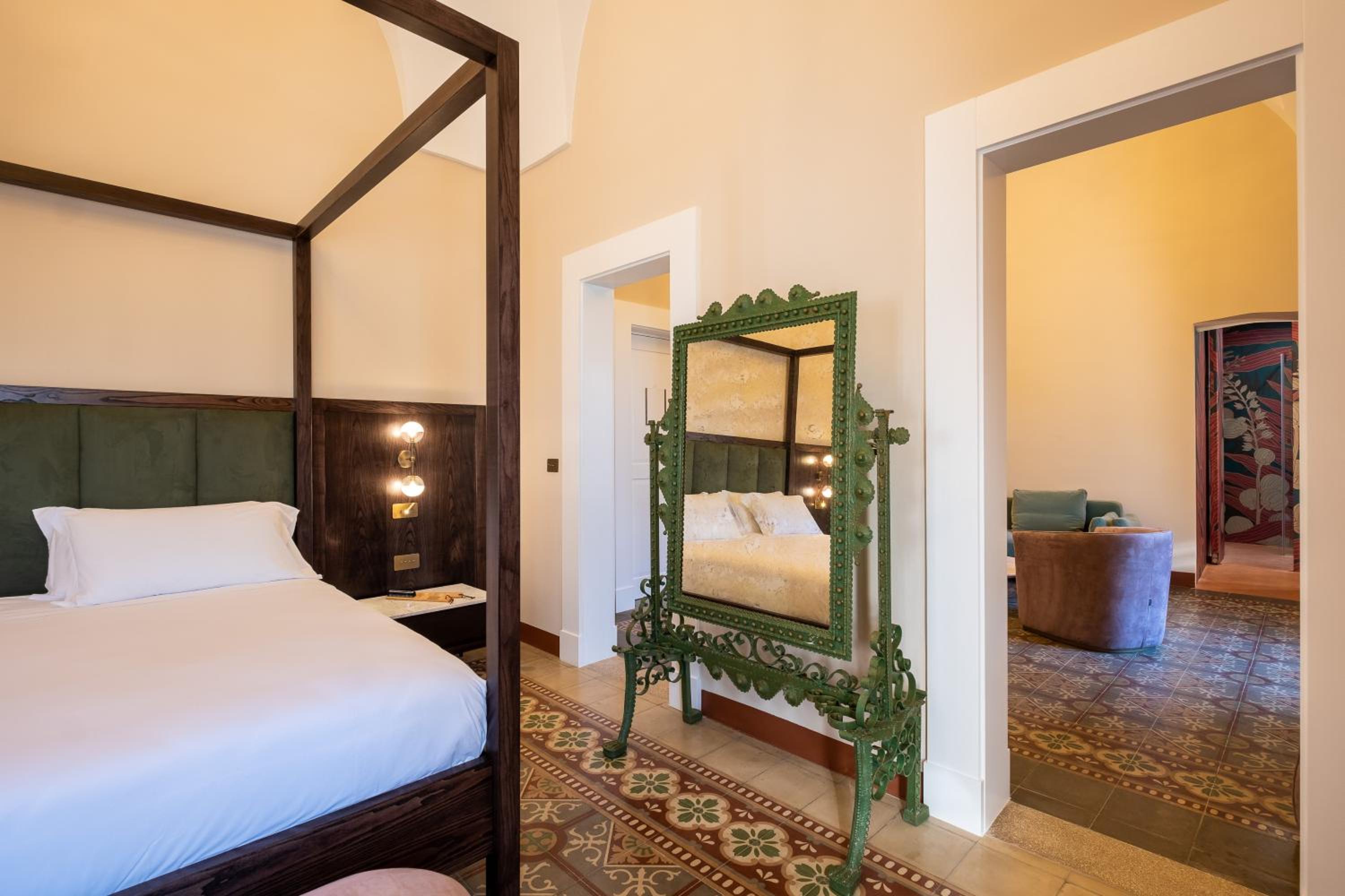 Triple Room with Terrace - Photo 13