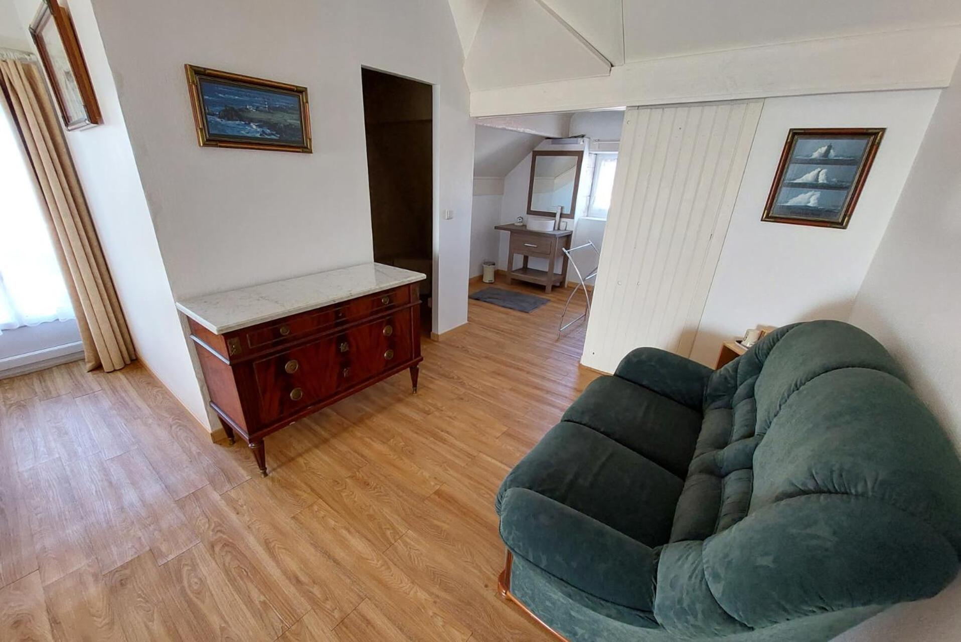 King Suite photo 3