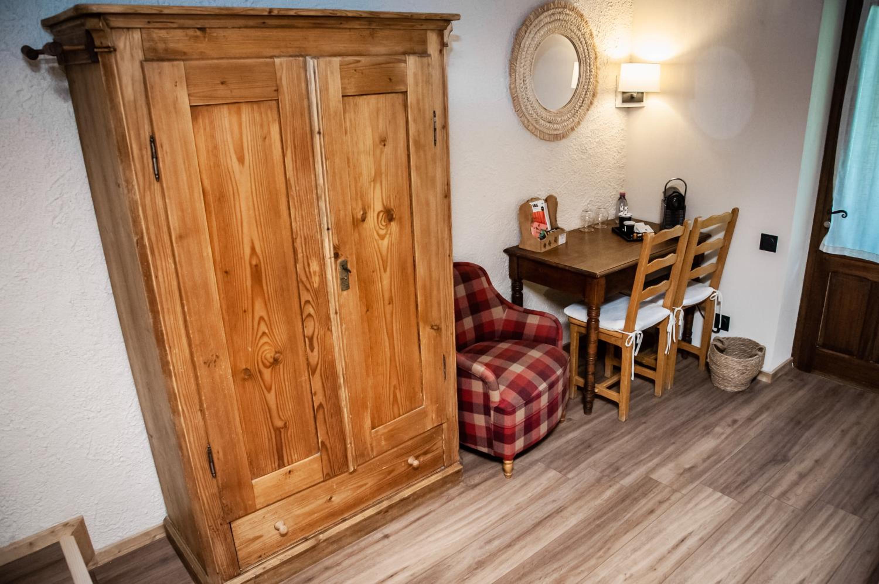 Double Room - Photo 2