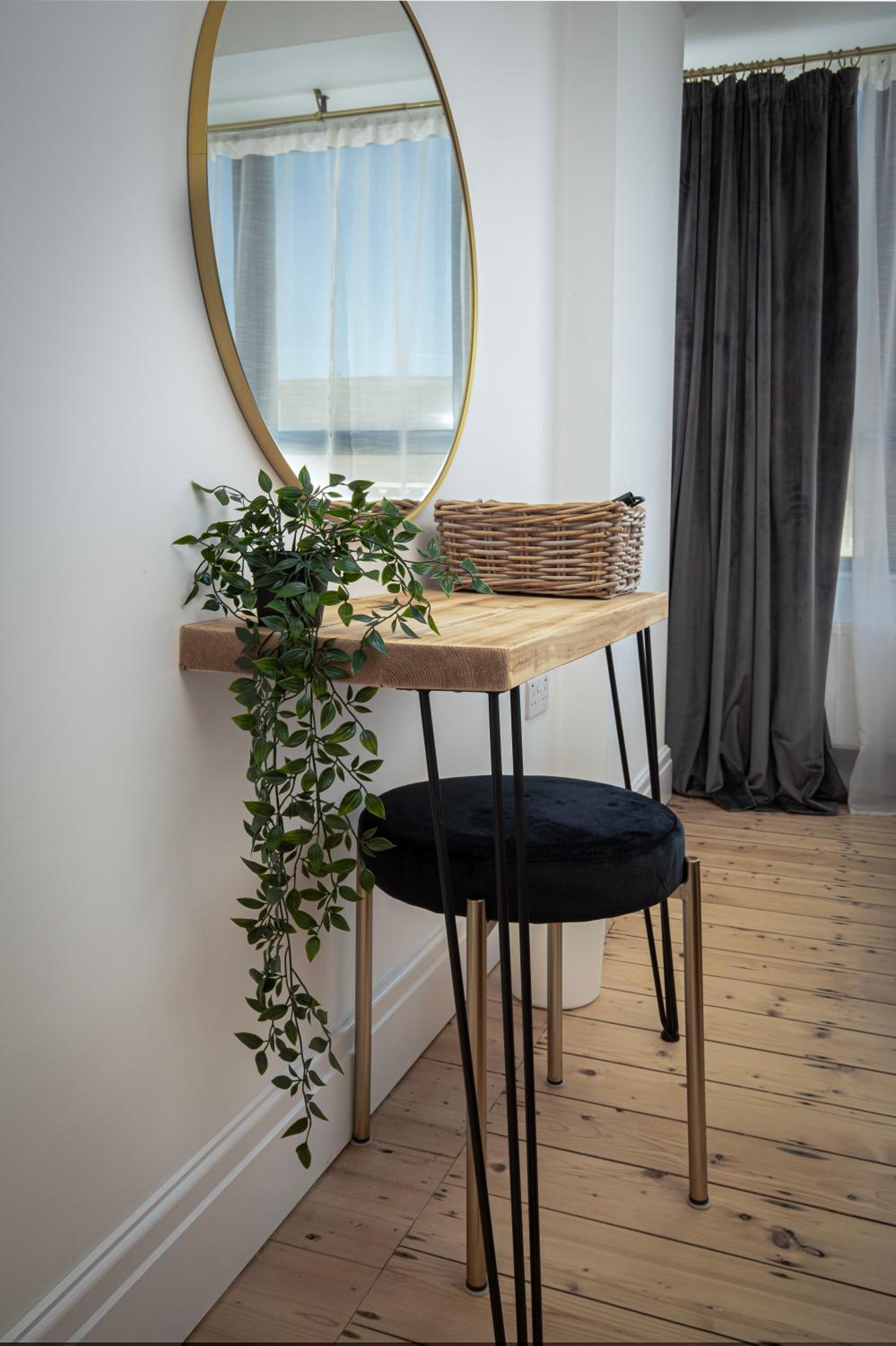 Three-Bedroom Apartment - Photo 14