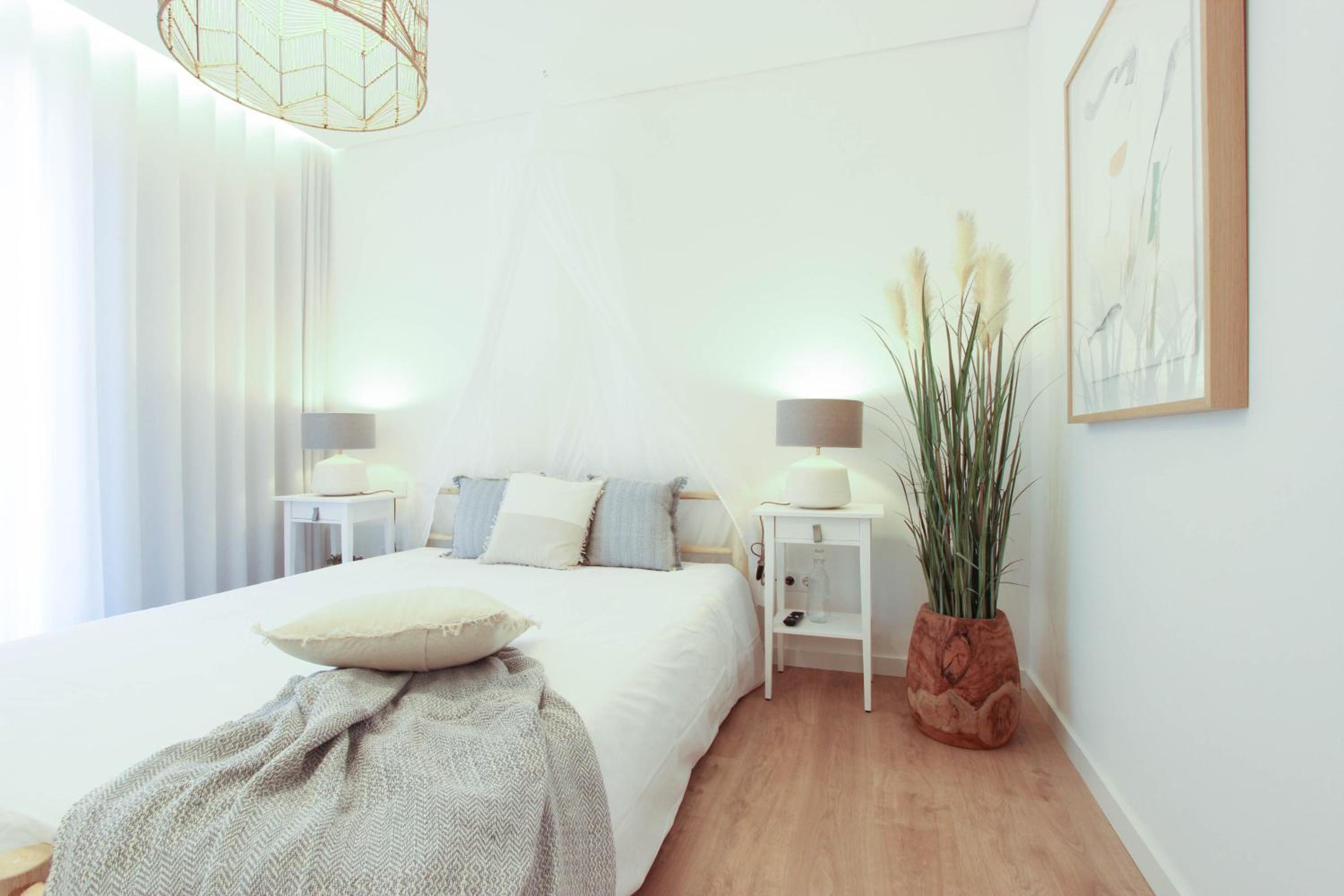 Apartment photo 2