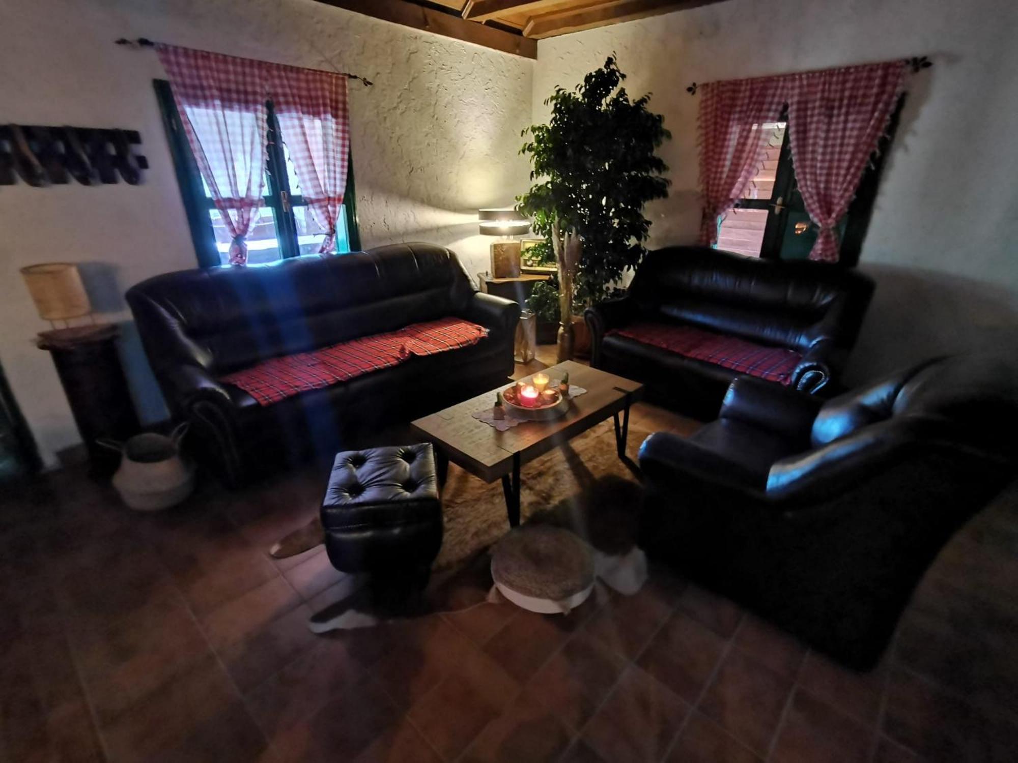 Four-Bedroom House - Photo 14