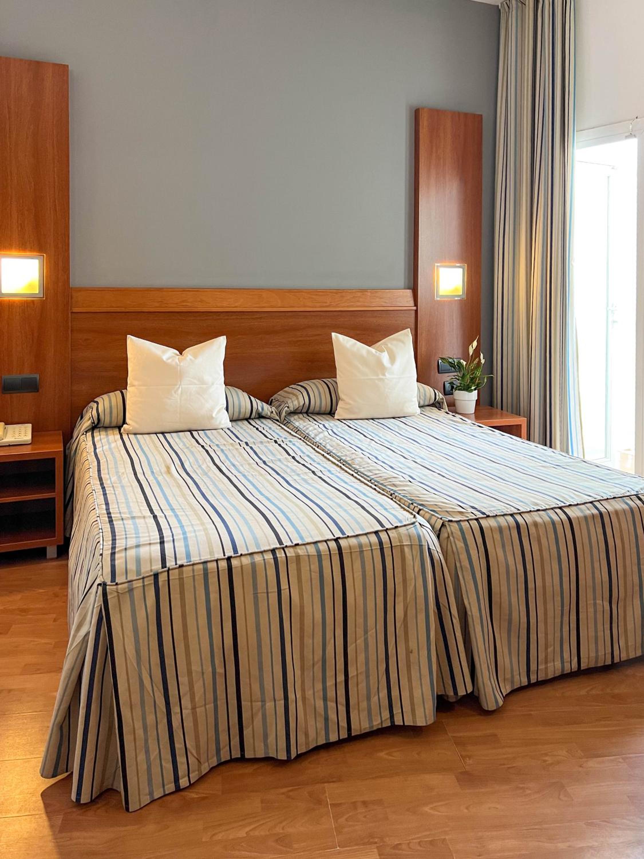 Double Room - Photo 6