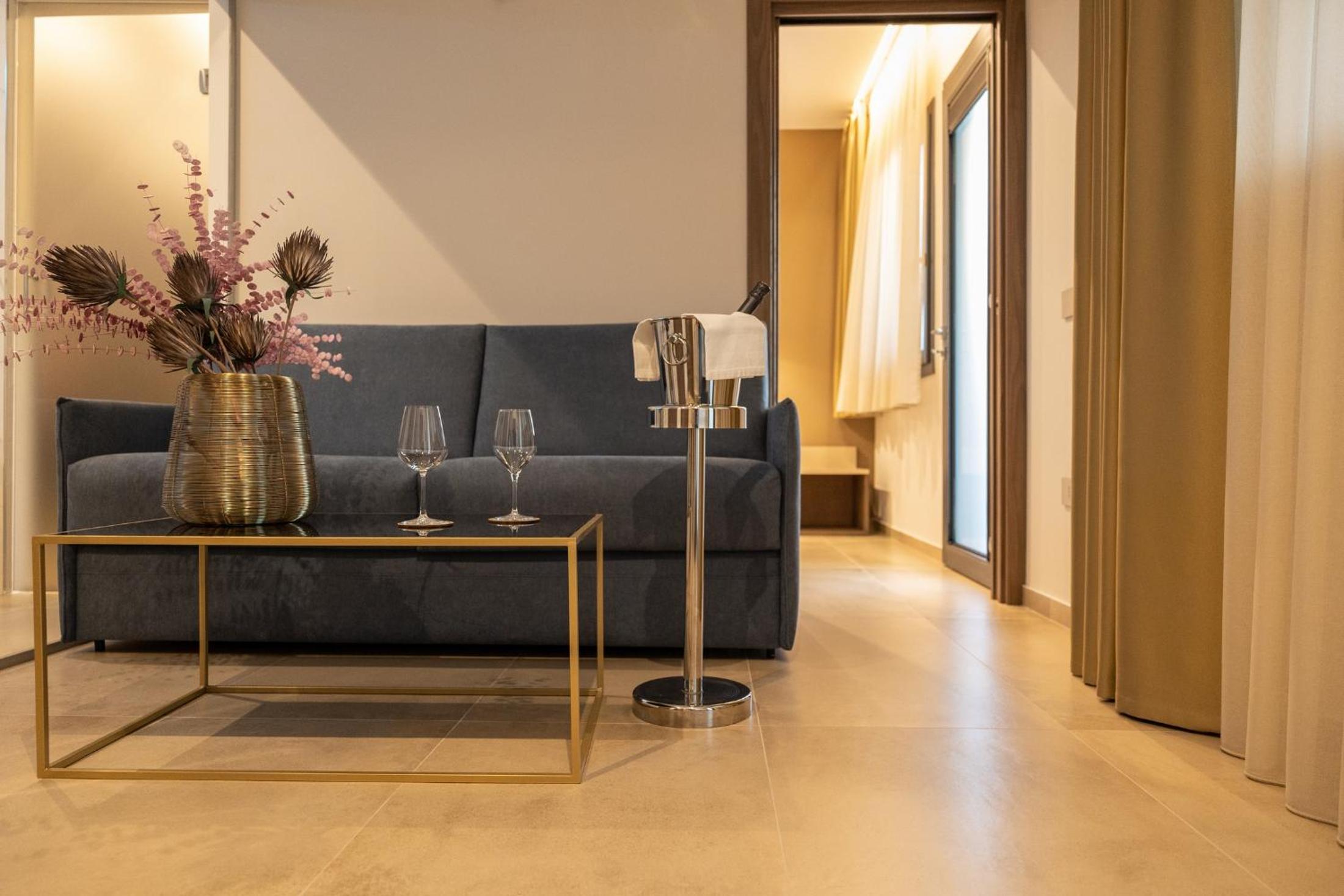Royal Suite with Spa Bath