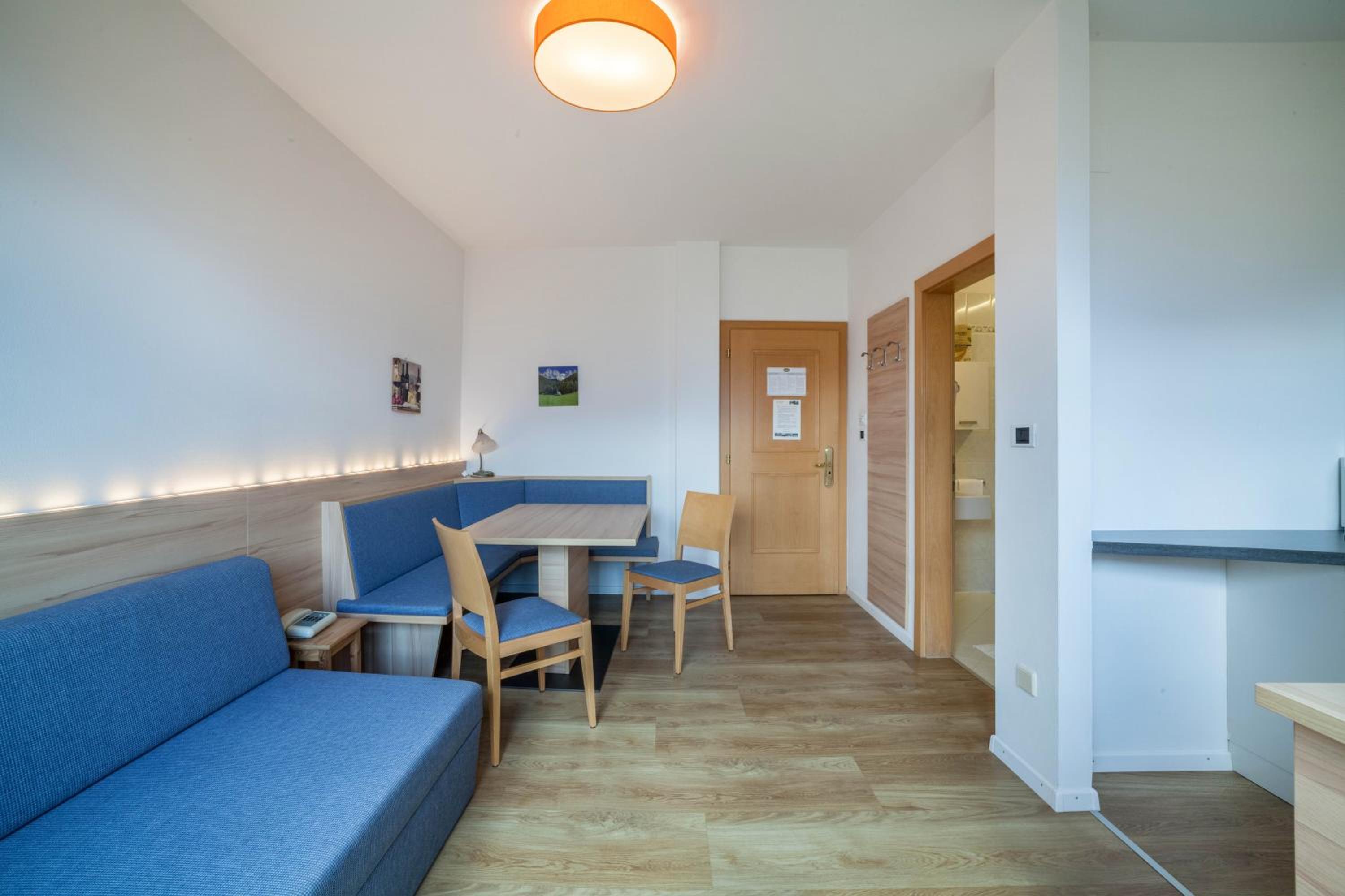 Superior One-Bedroom Apartment with Balcony photo 2