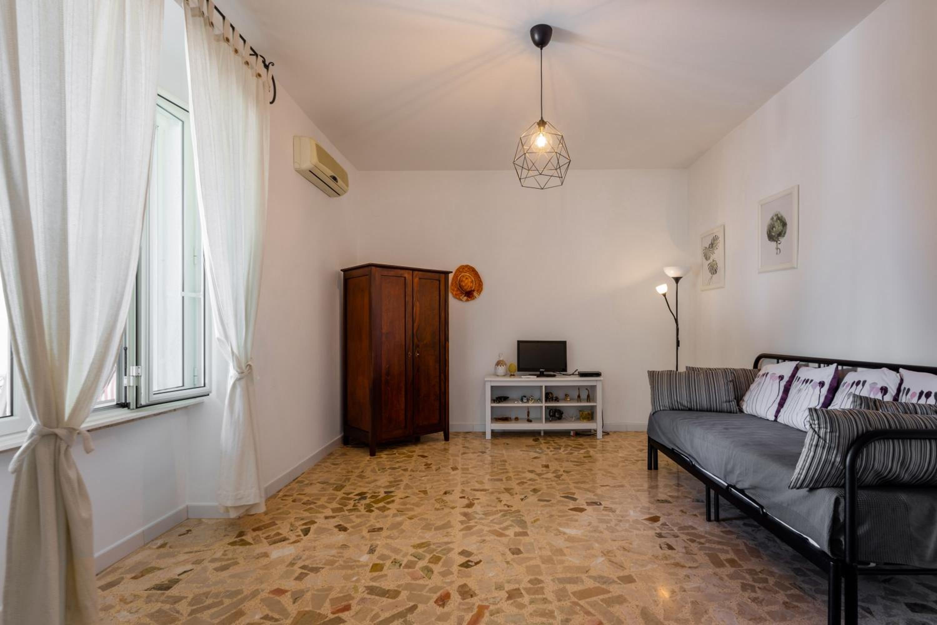Two-Bedroom House photo 1