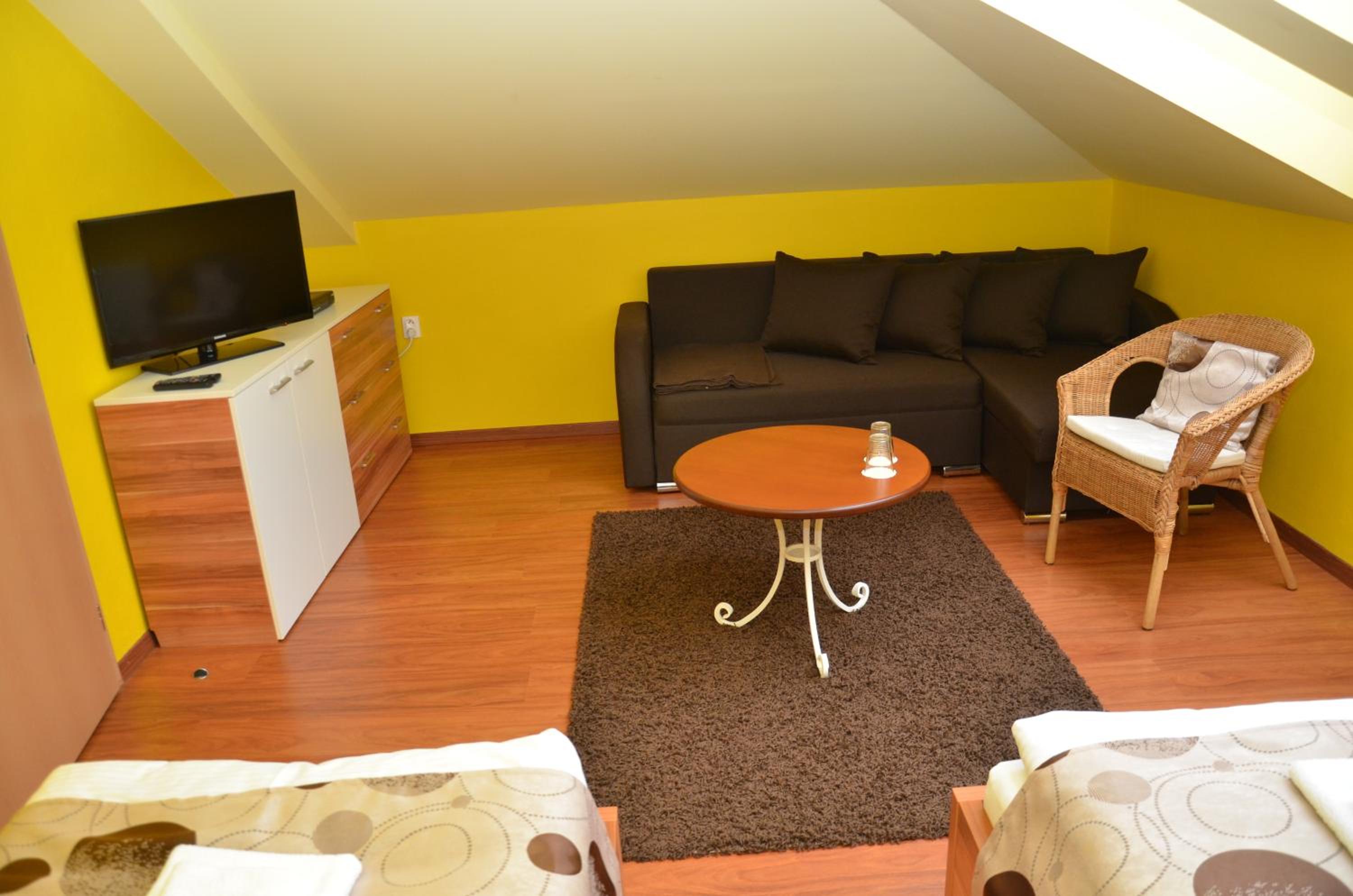 Standard Twin Room photo 3