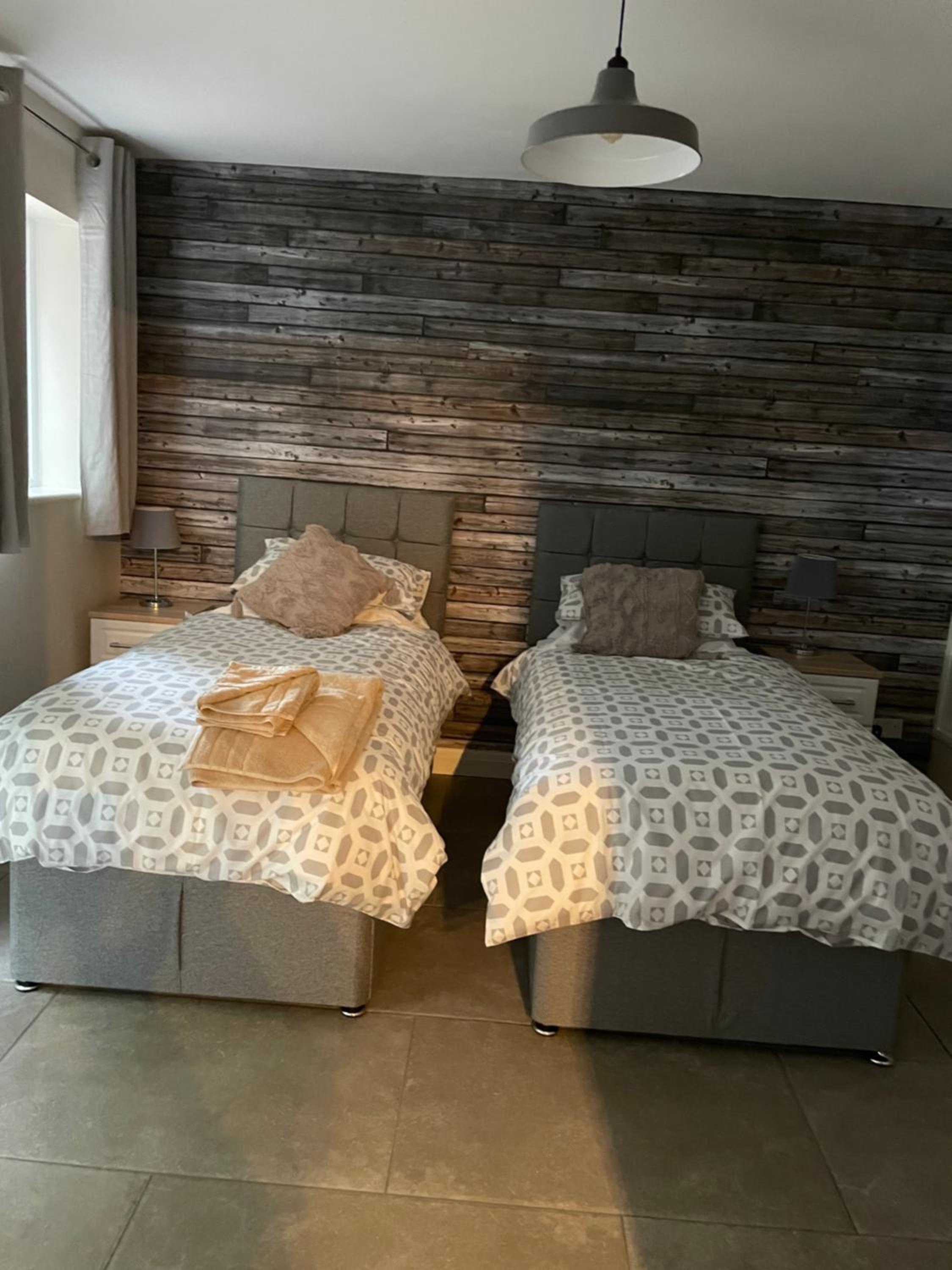 Two-Bedroom House photo 2