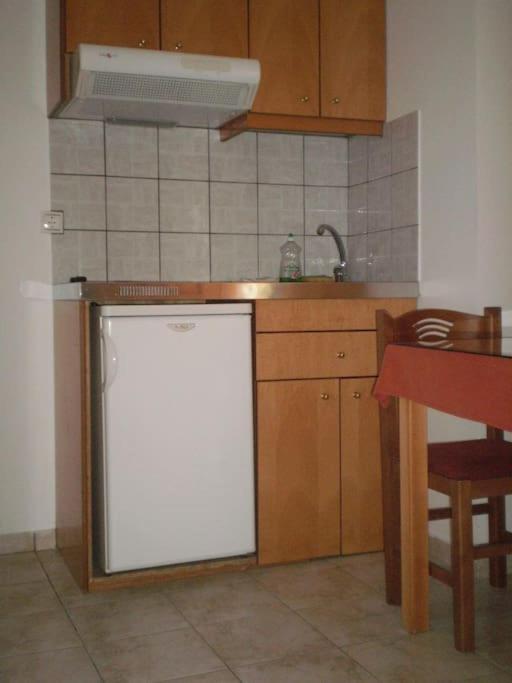 One-Bedroom Apartment - Photo 9