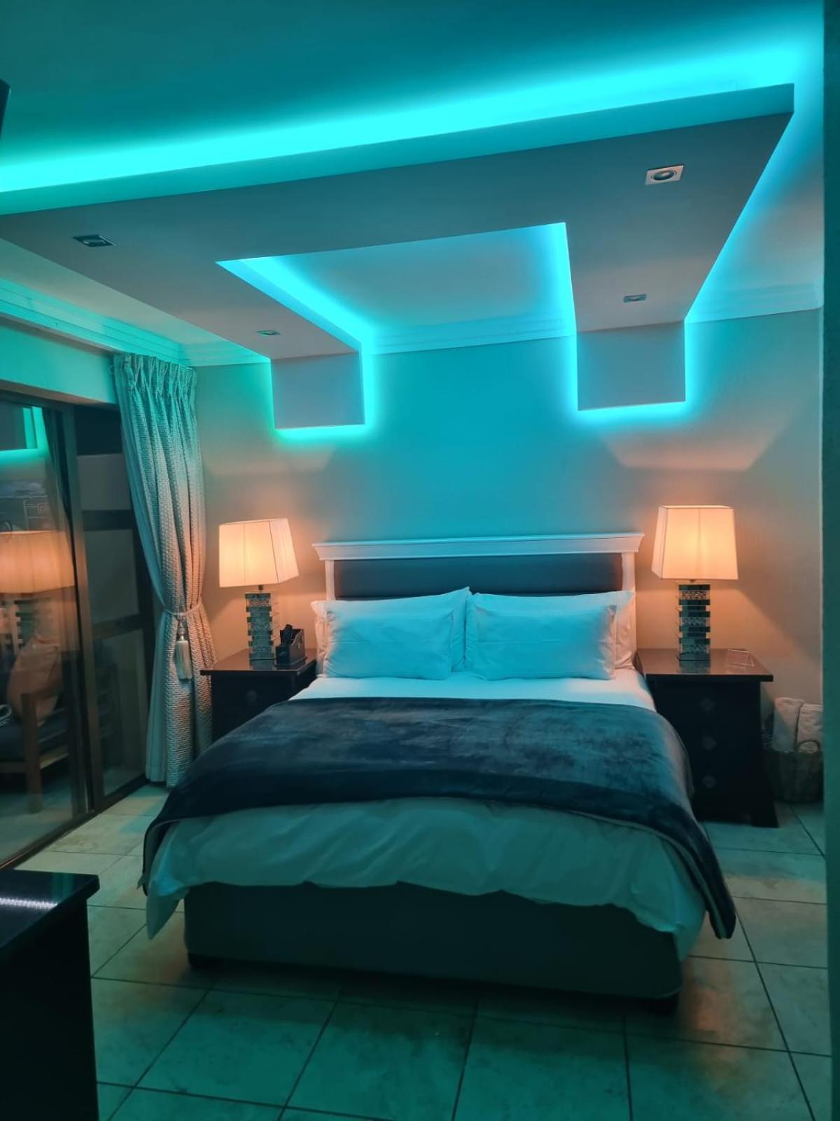 Suite with Spa Bath