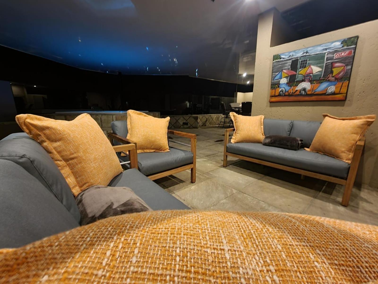 Suite with Spa Bath photo 3