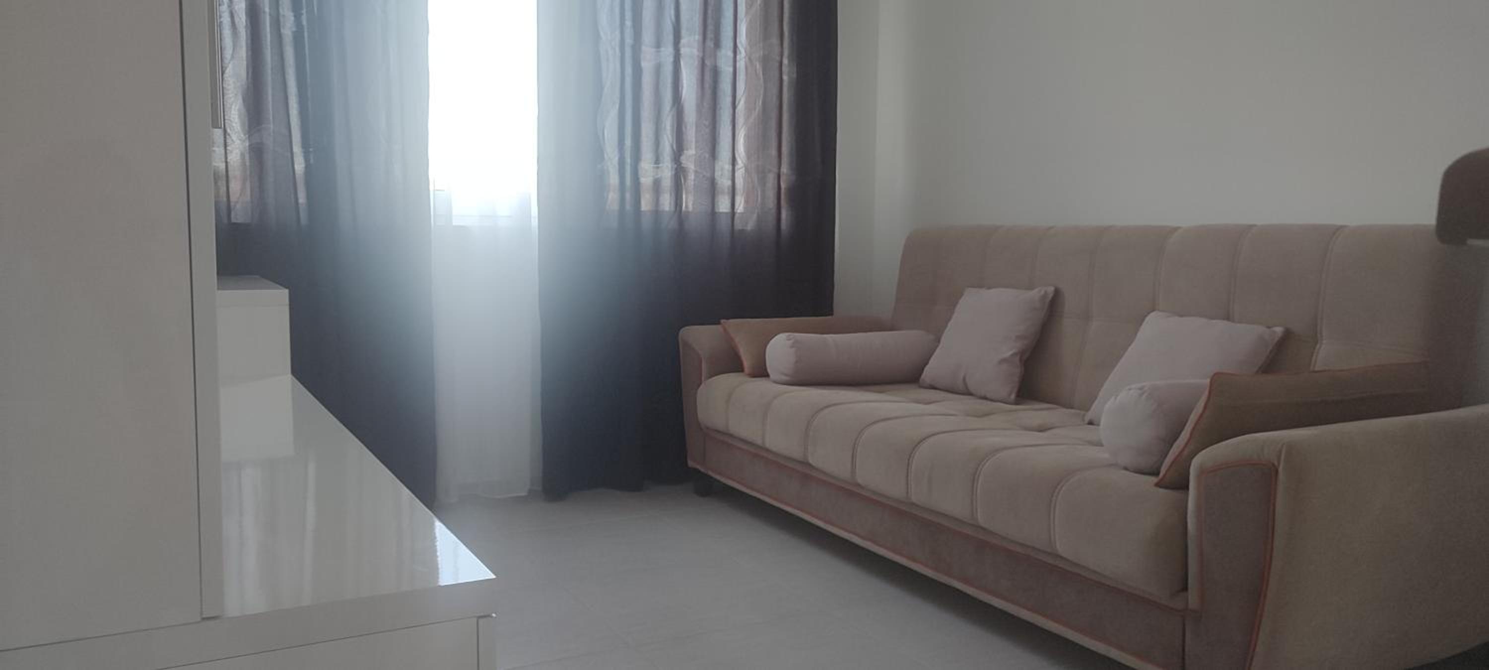 Apartment - Split Level photo 2