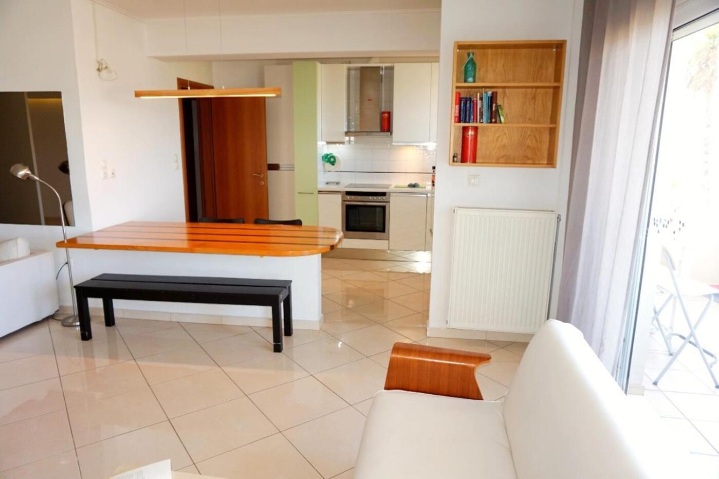 Apartment with Balcony - Photo 8