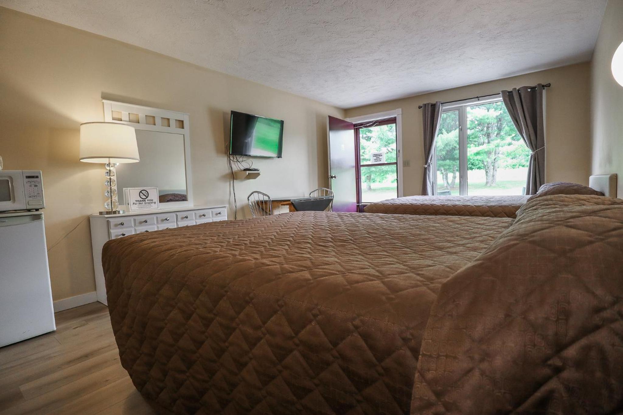 Deluxe Queen Room photo 3