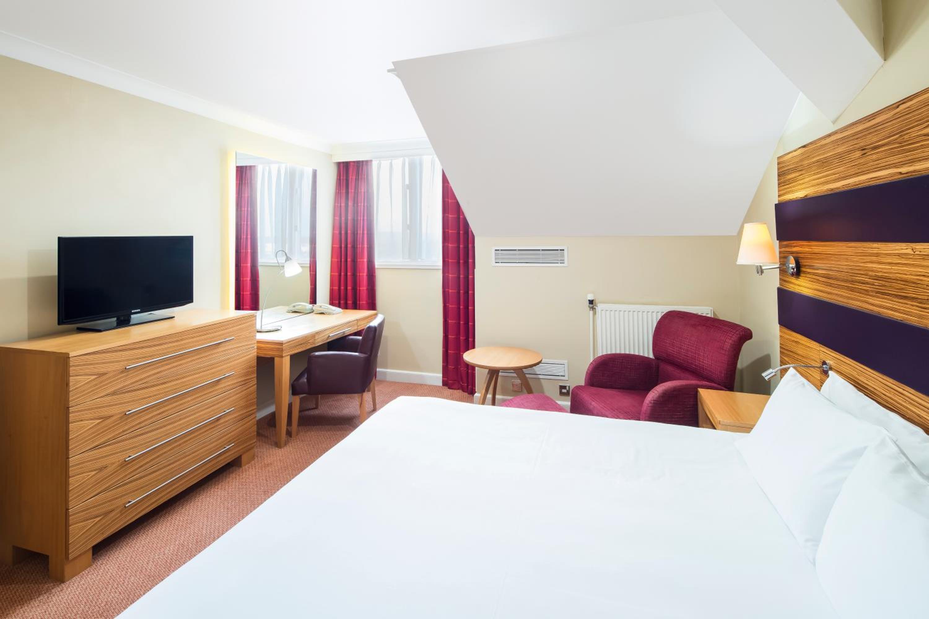 Premium Super King Room with View - Lounge Access - Photo 2