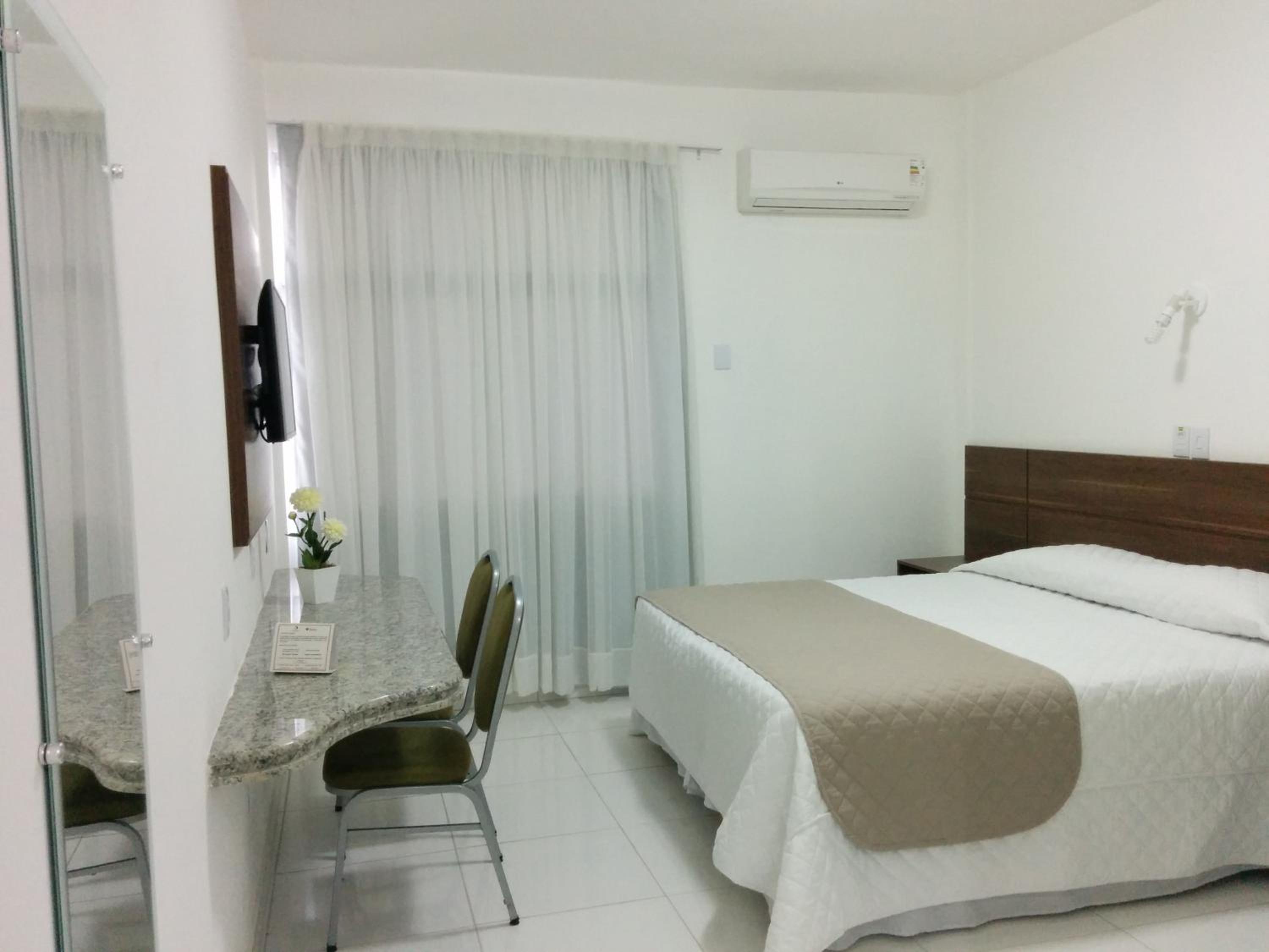 Standard Double Room photo 3