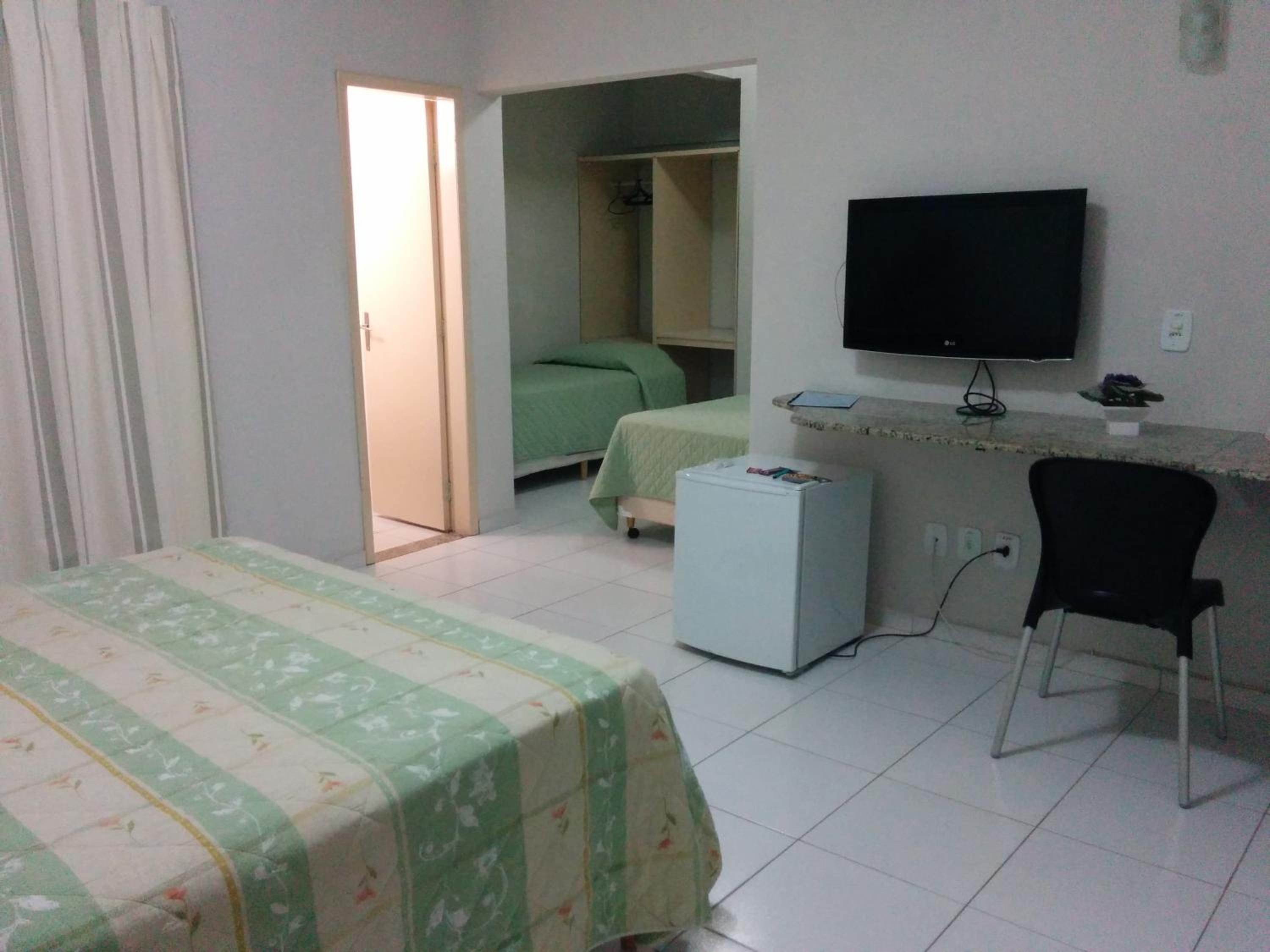 Superior Quadruple Room photo 2