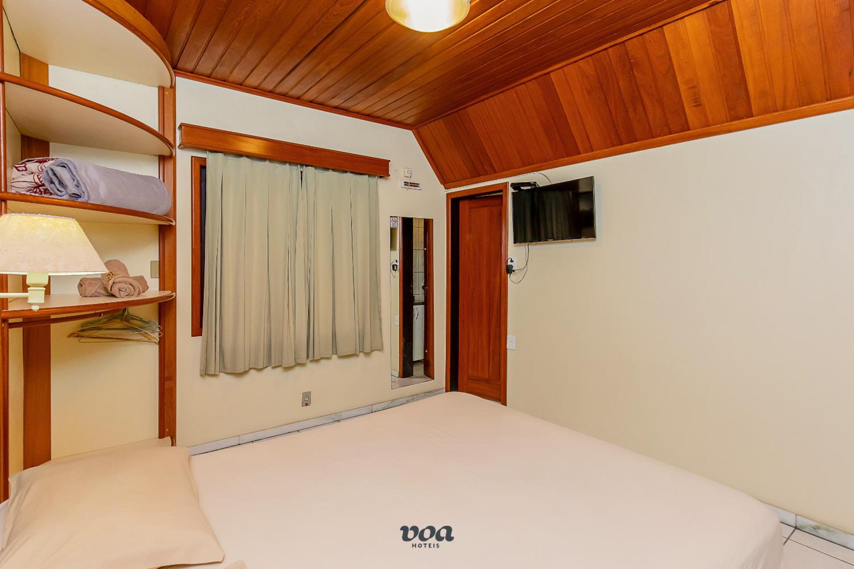 Standard Double Room - Photo 4