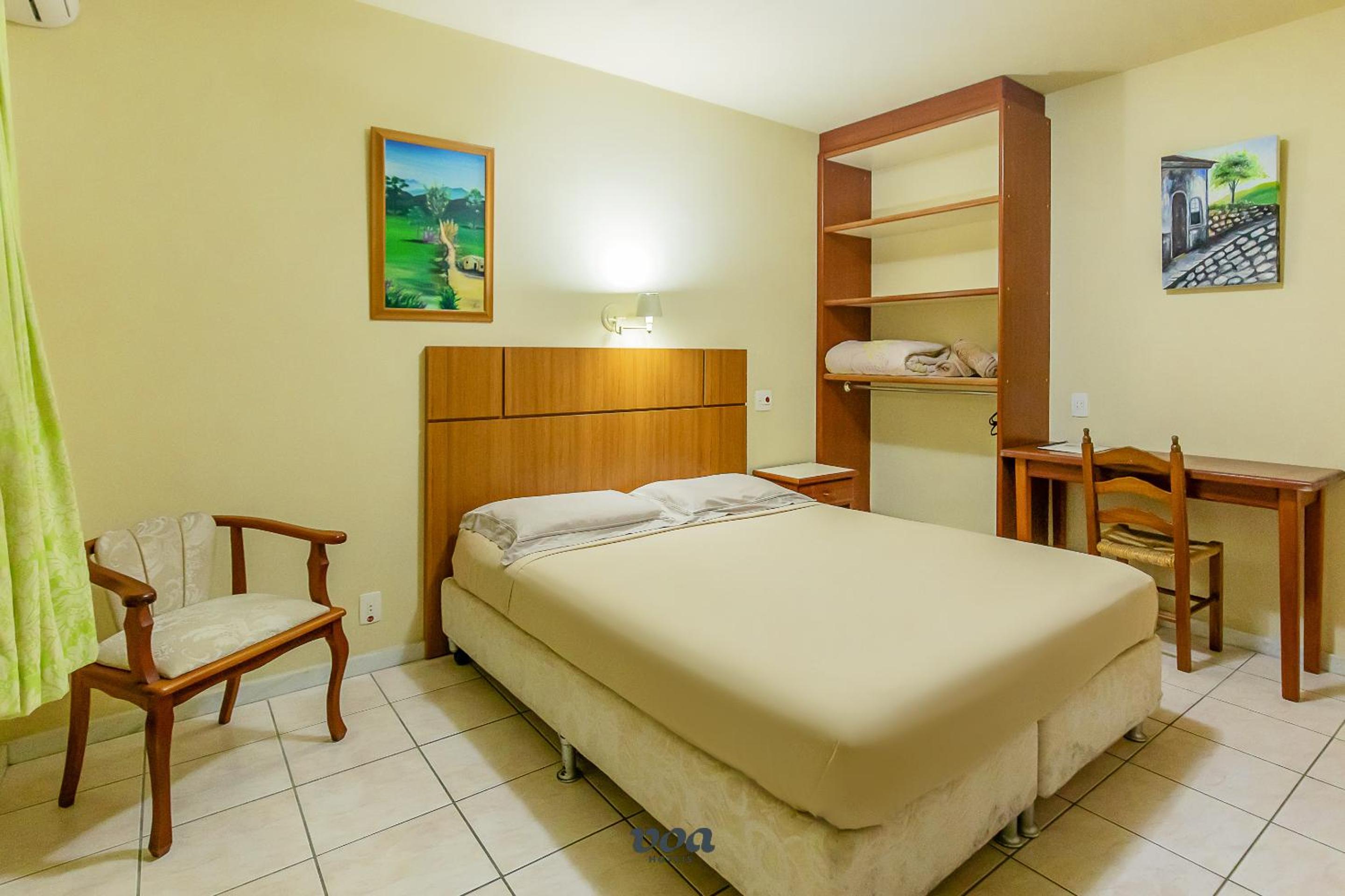 Standard Triple Room - Photo 6