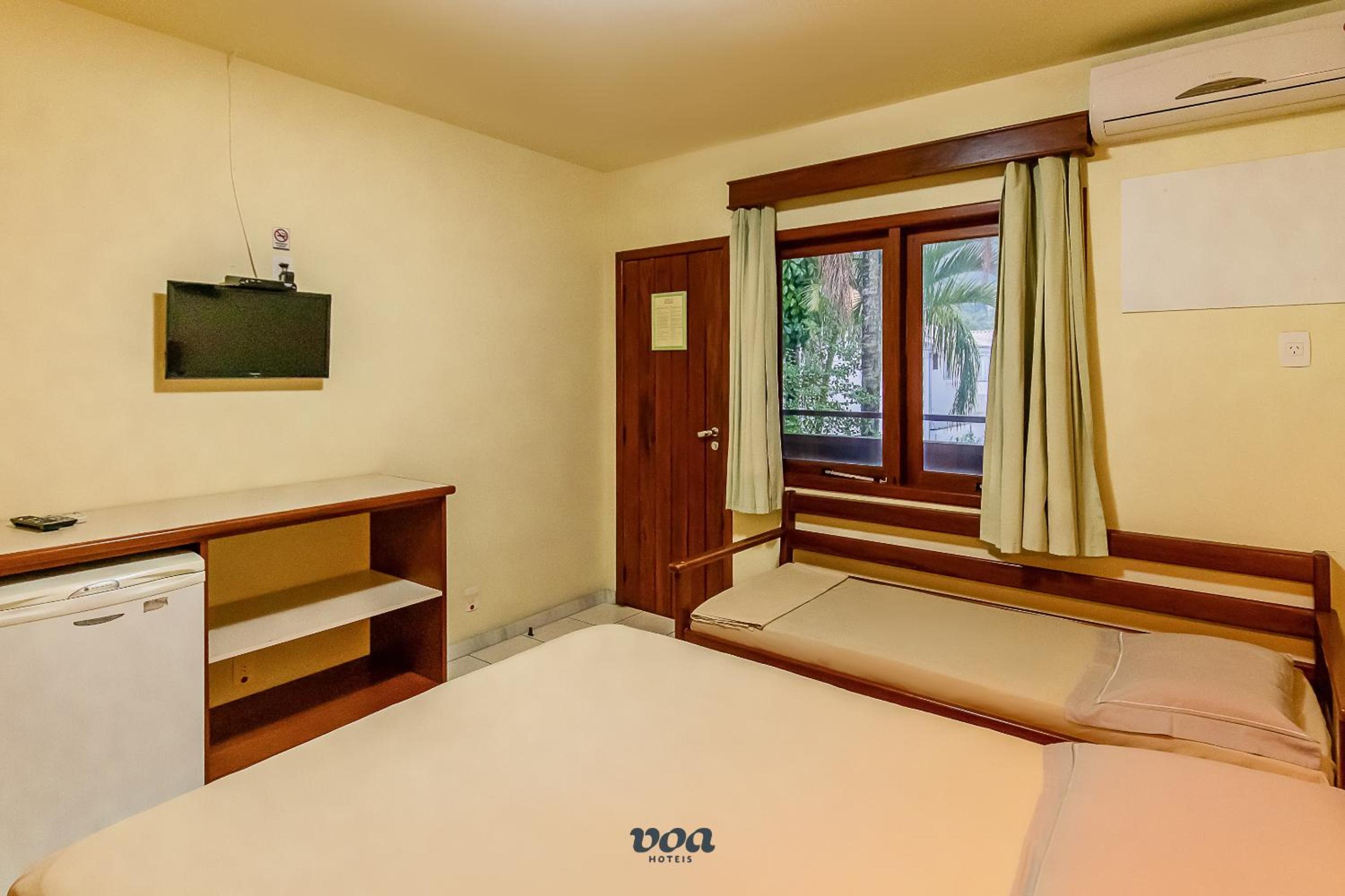 Standard Triple Room - Photo 2