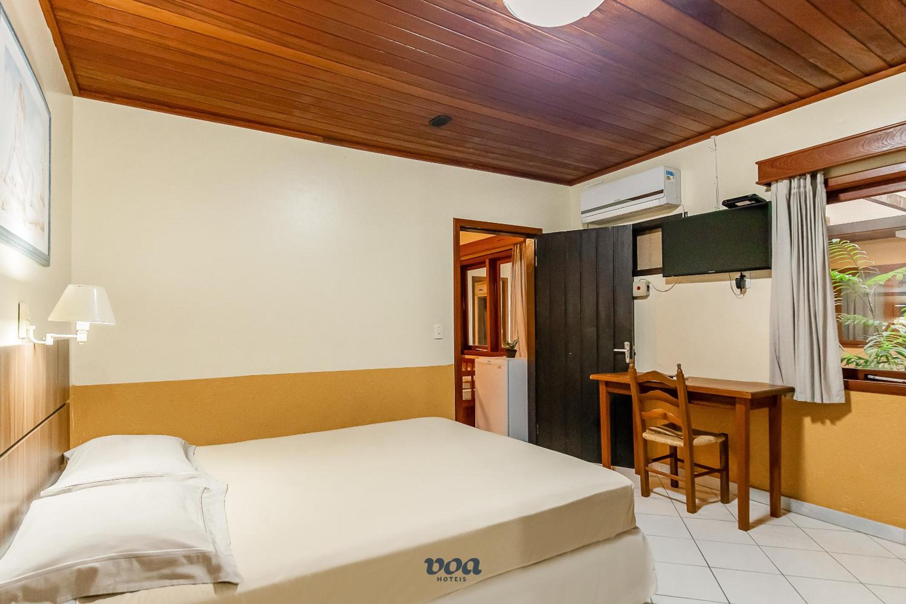 Standard Quadruple Room - Photo 9