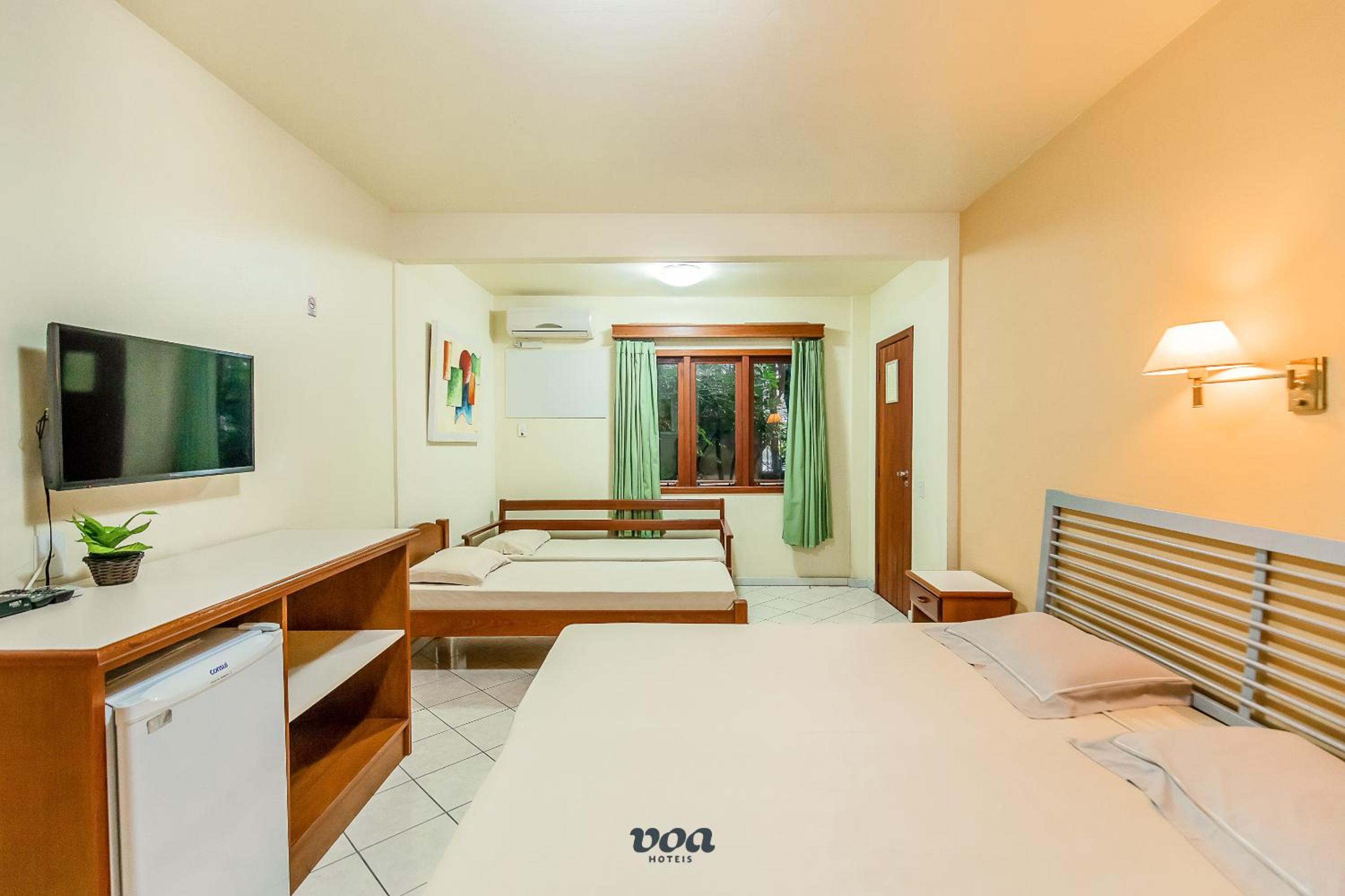 Standard Quadruple Room - Photo 7