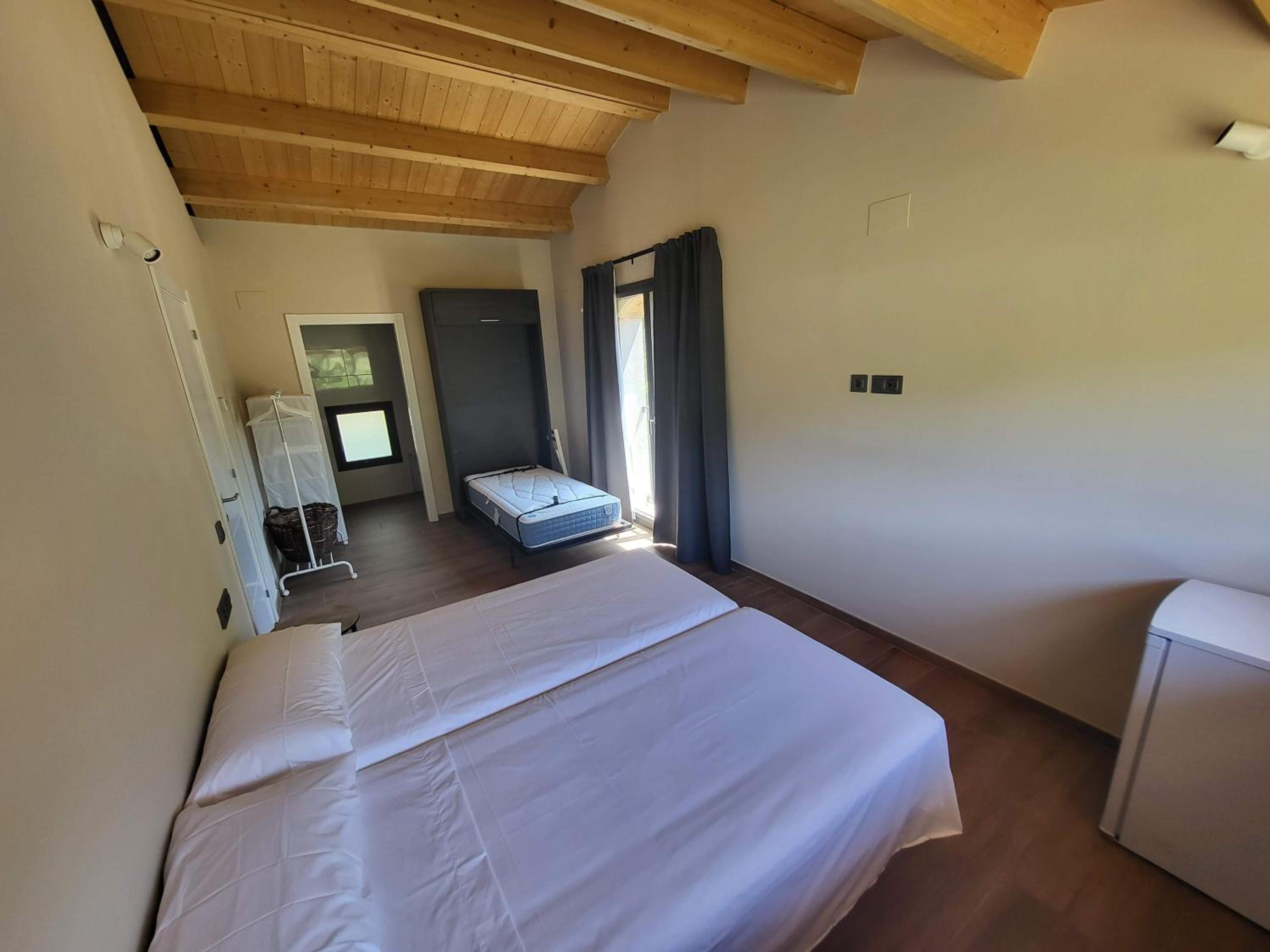 Habitación Triple con Baño Privado