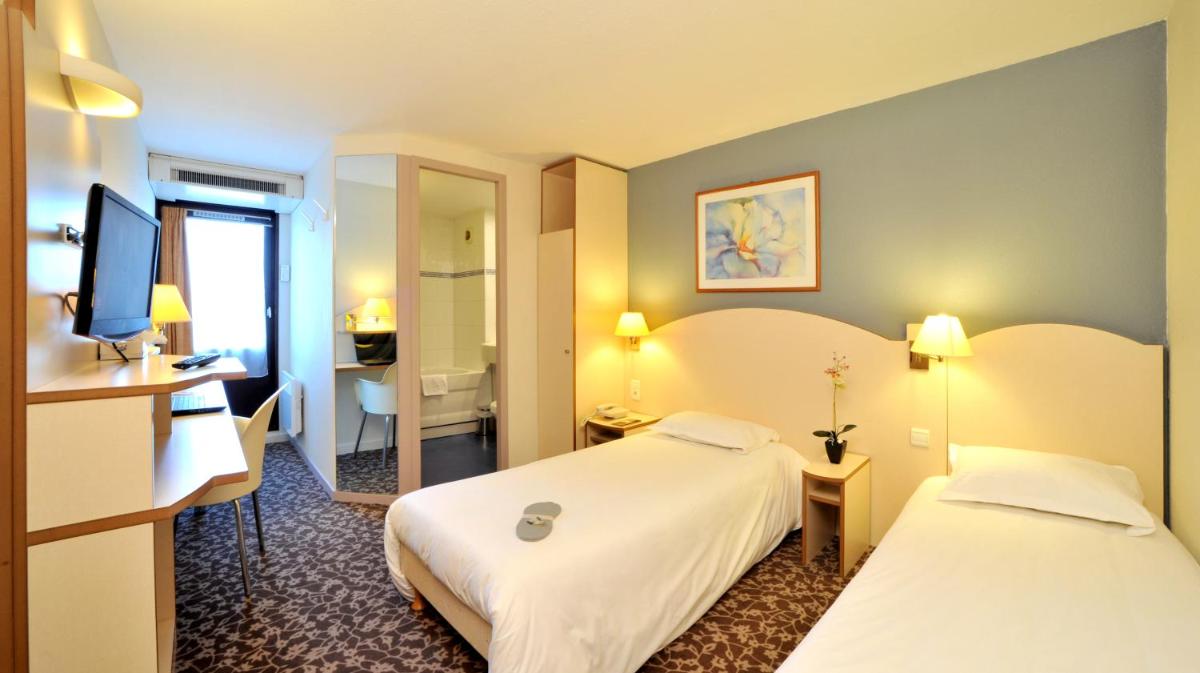 Twin Room photo 1