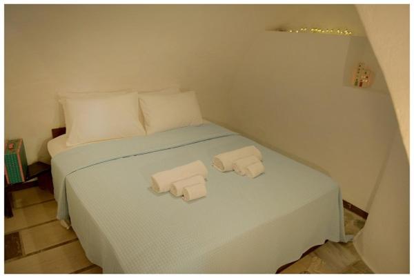 Two-Bedroom House - Photo 14