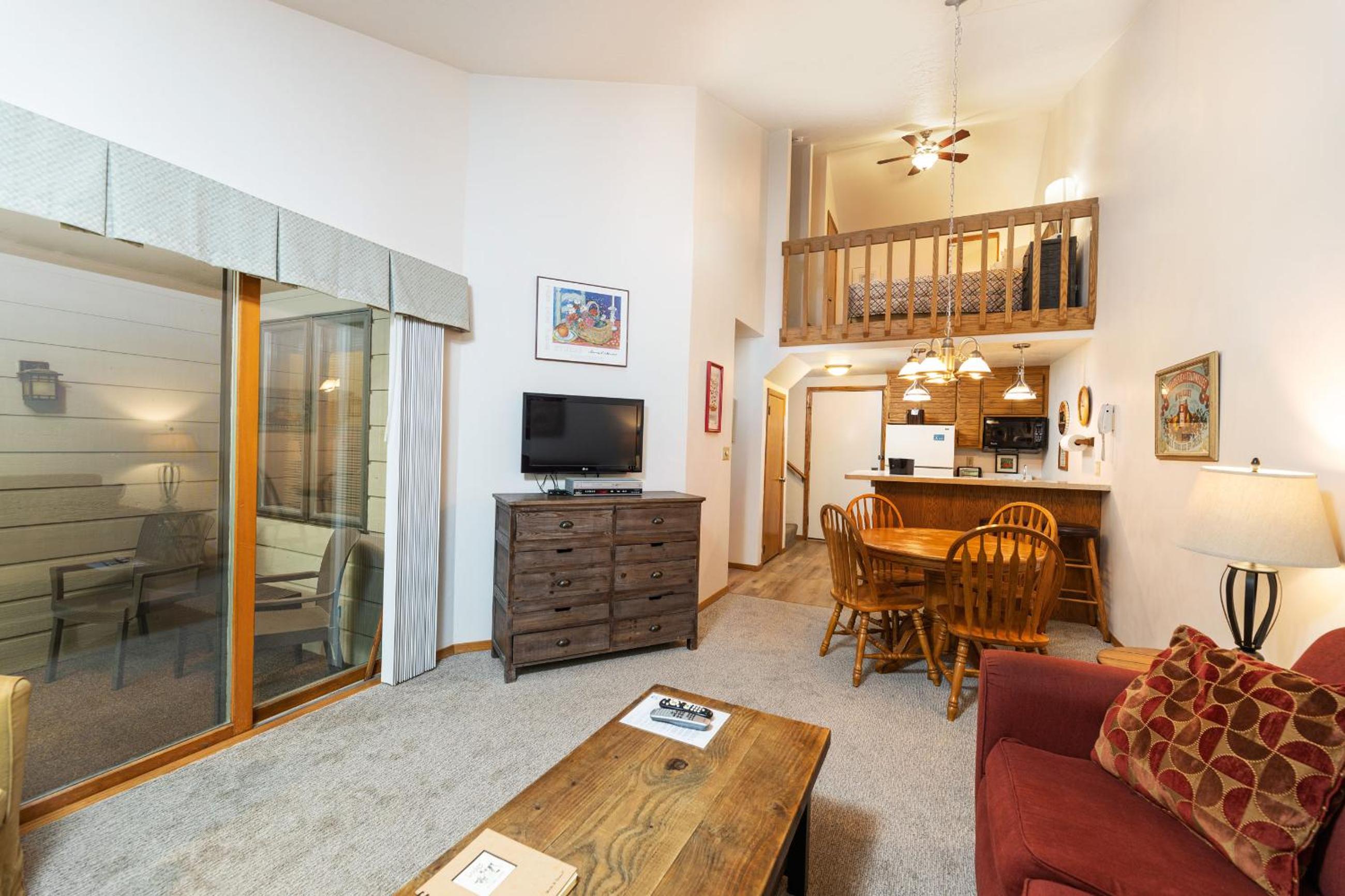 Two-Bedroom Suite photo 2