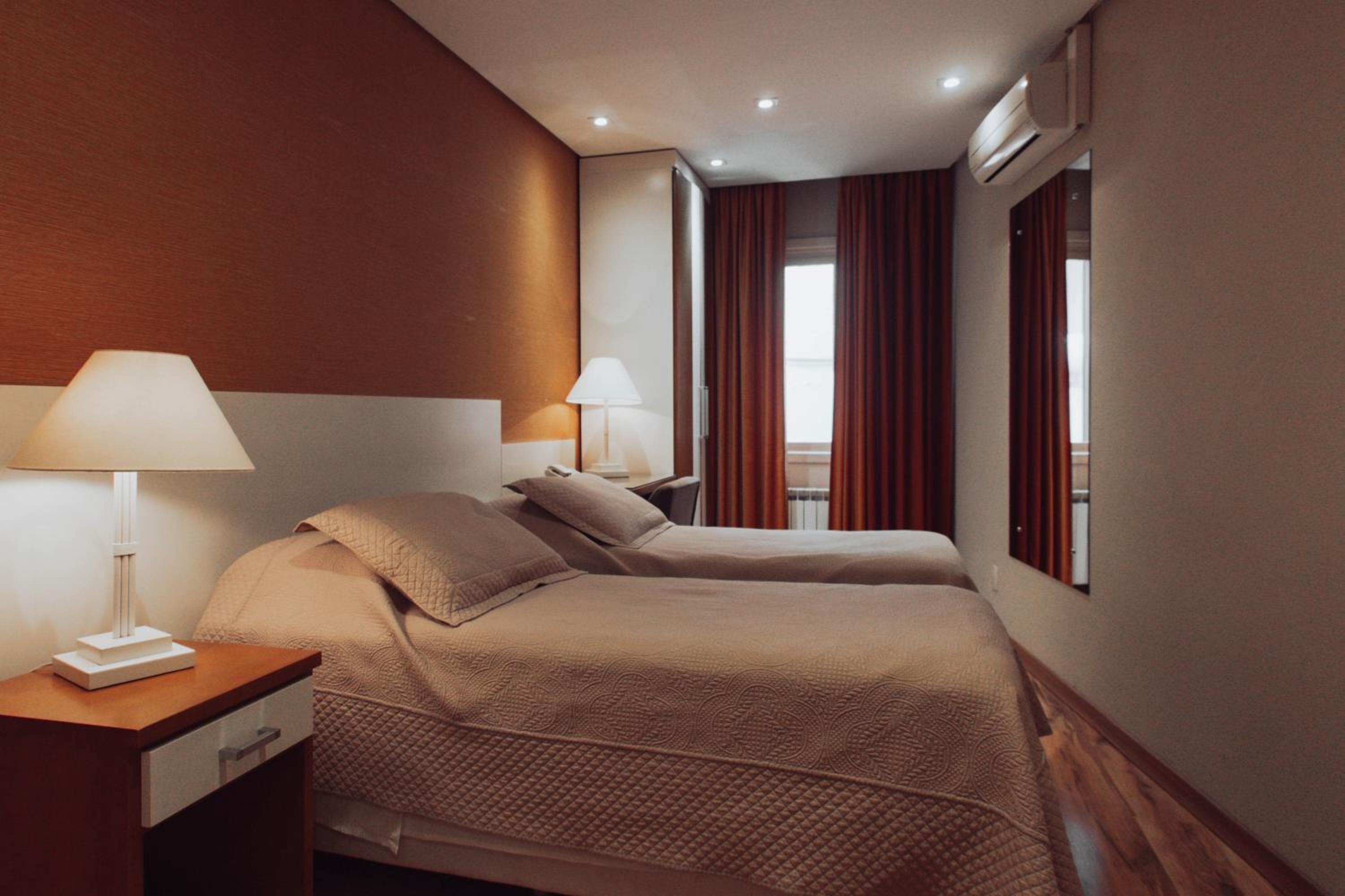 Deluxe Double or Twin Room photo 1
