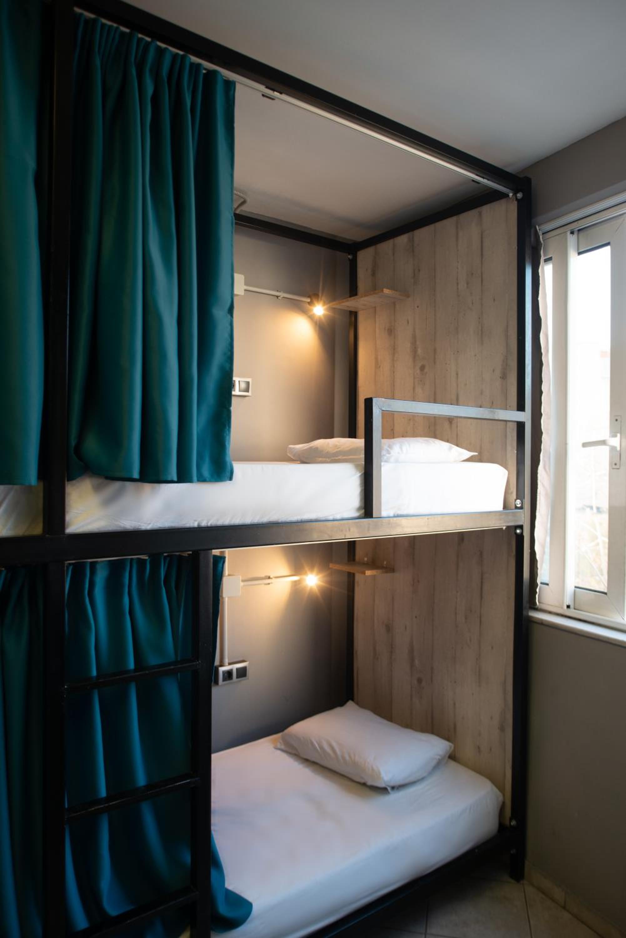 Single Bed in Female Dormitory Room photo 2