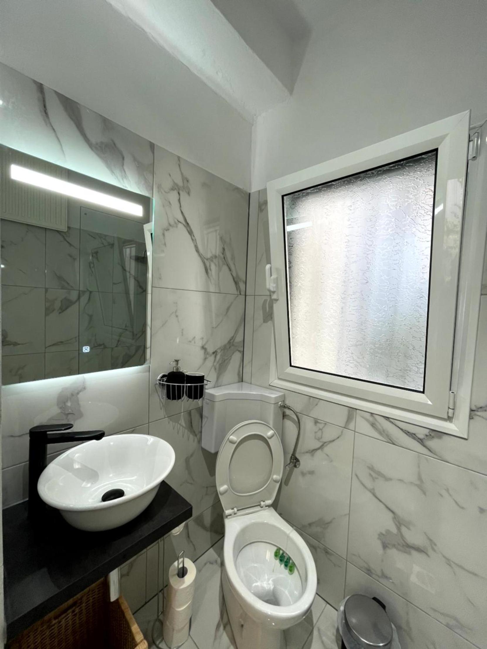 Apartment - Photo 10