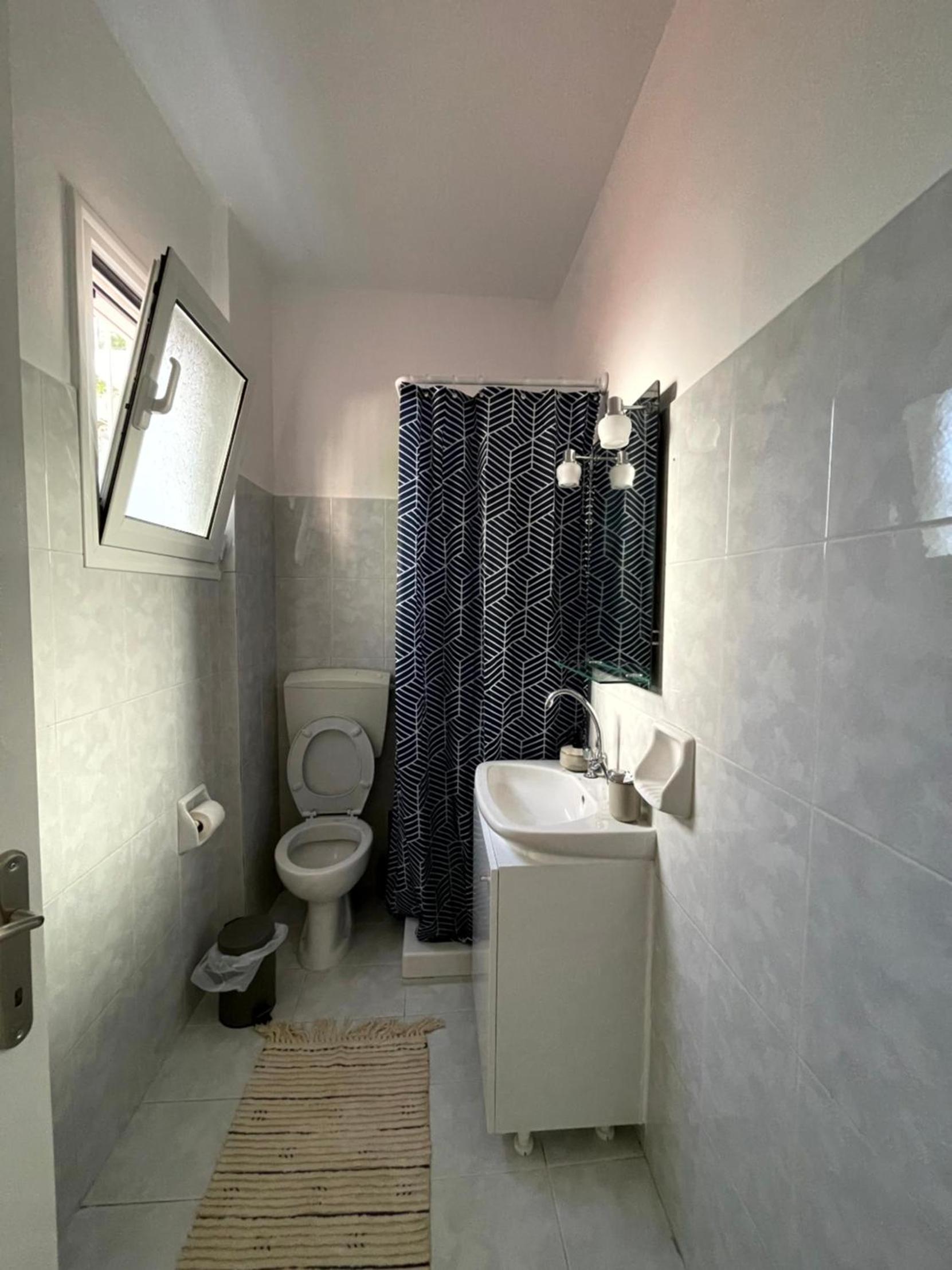 Apartment - Photo 8