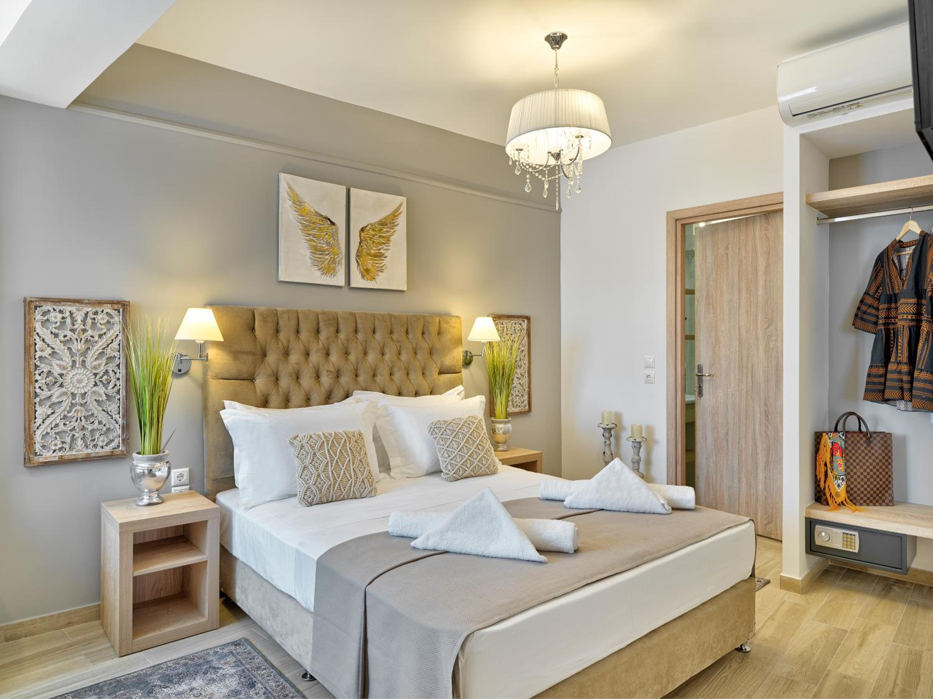 Deluxe Double Room photo 2