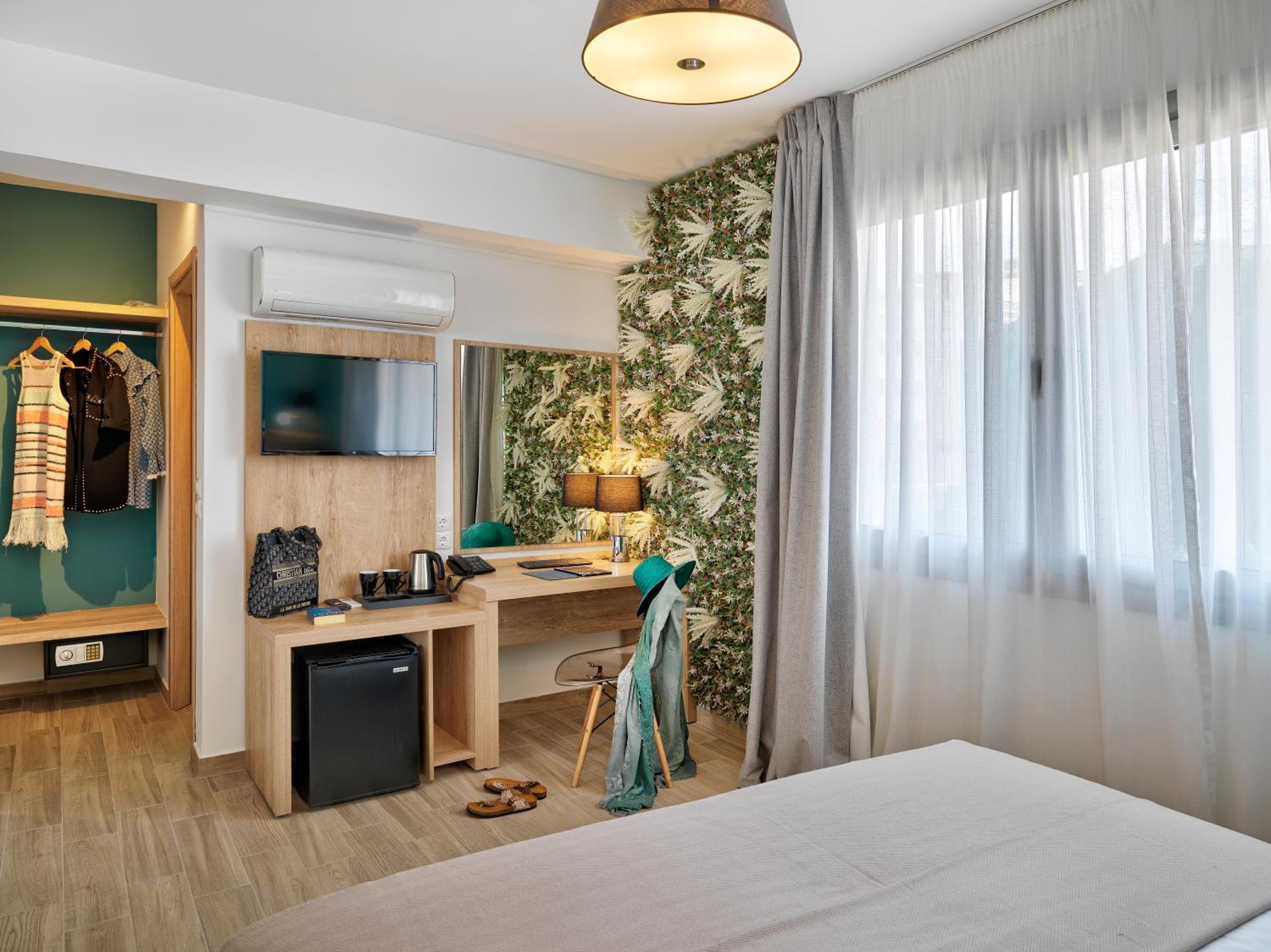 Superior Double or Twin Room photo 2