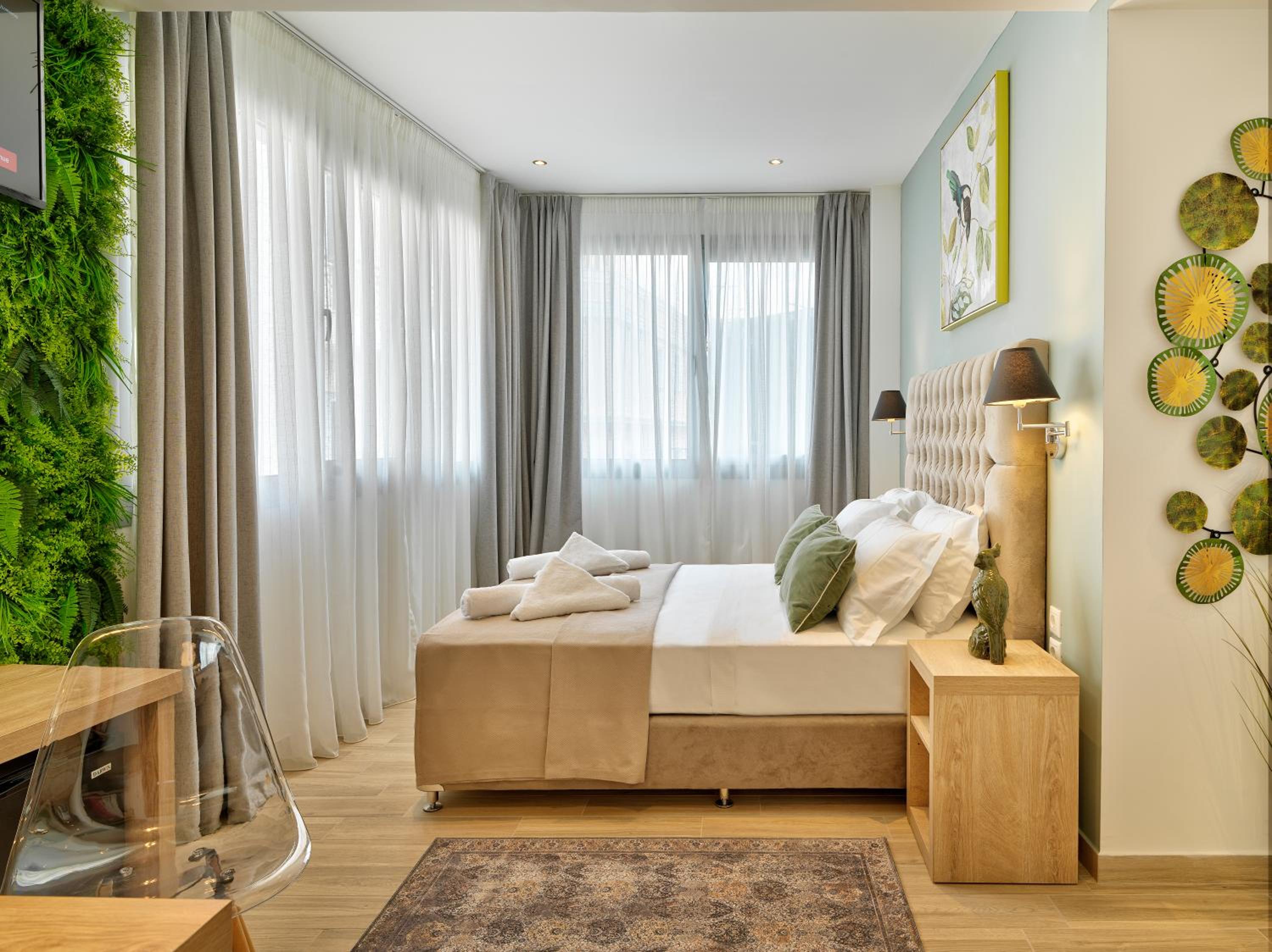 Superior King Room