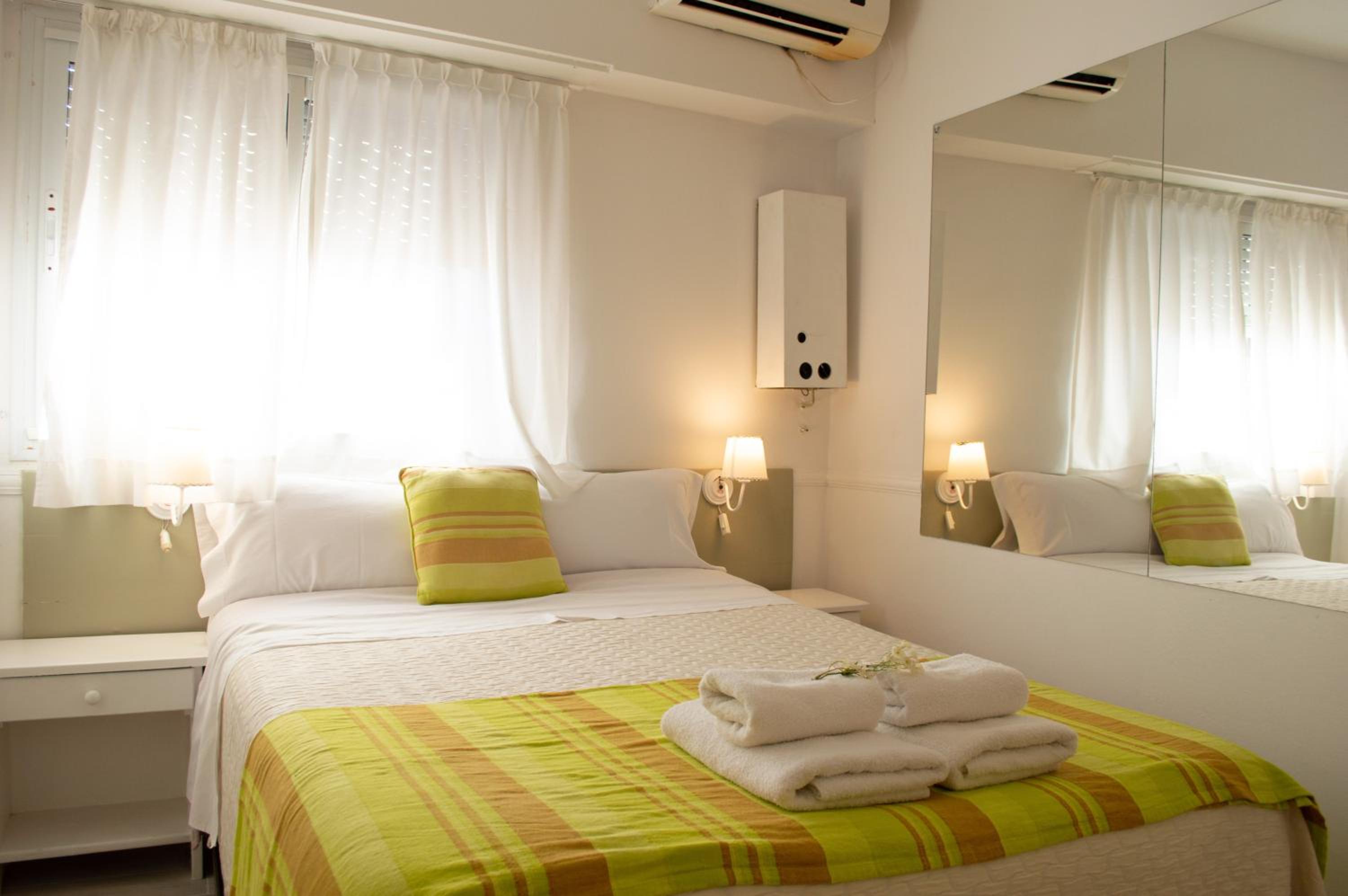 Standard Quadruple Room photo 3
