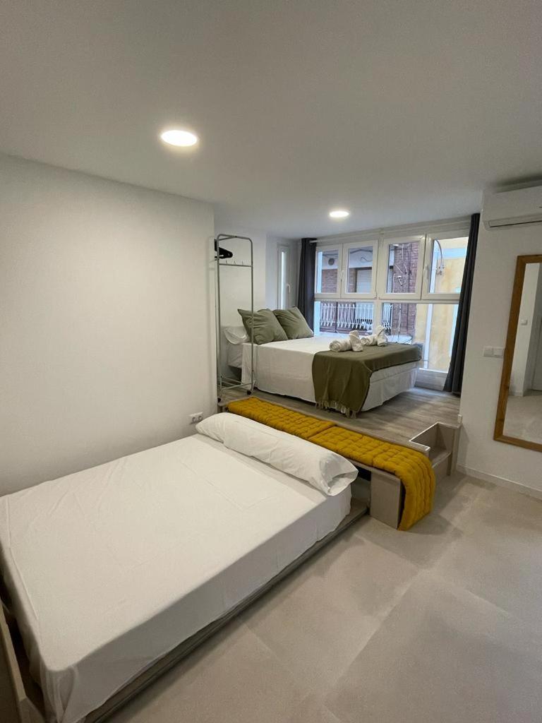 Estudio con Balcón