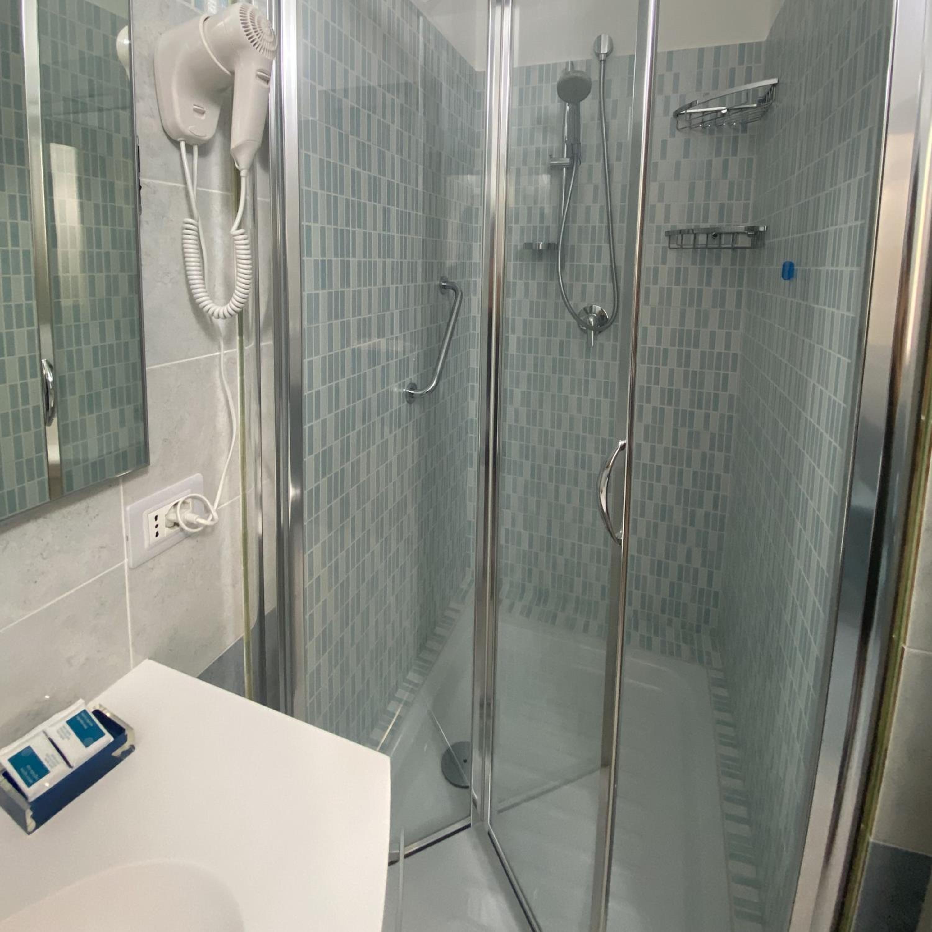 Triple Room with Terrace - Photo 9