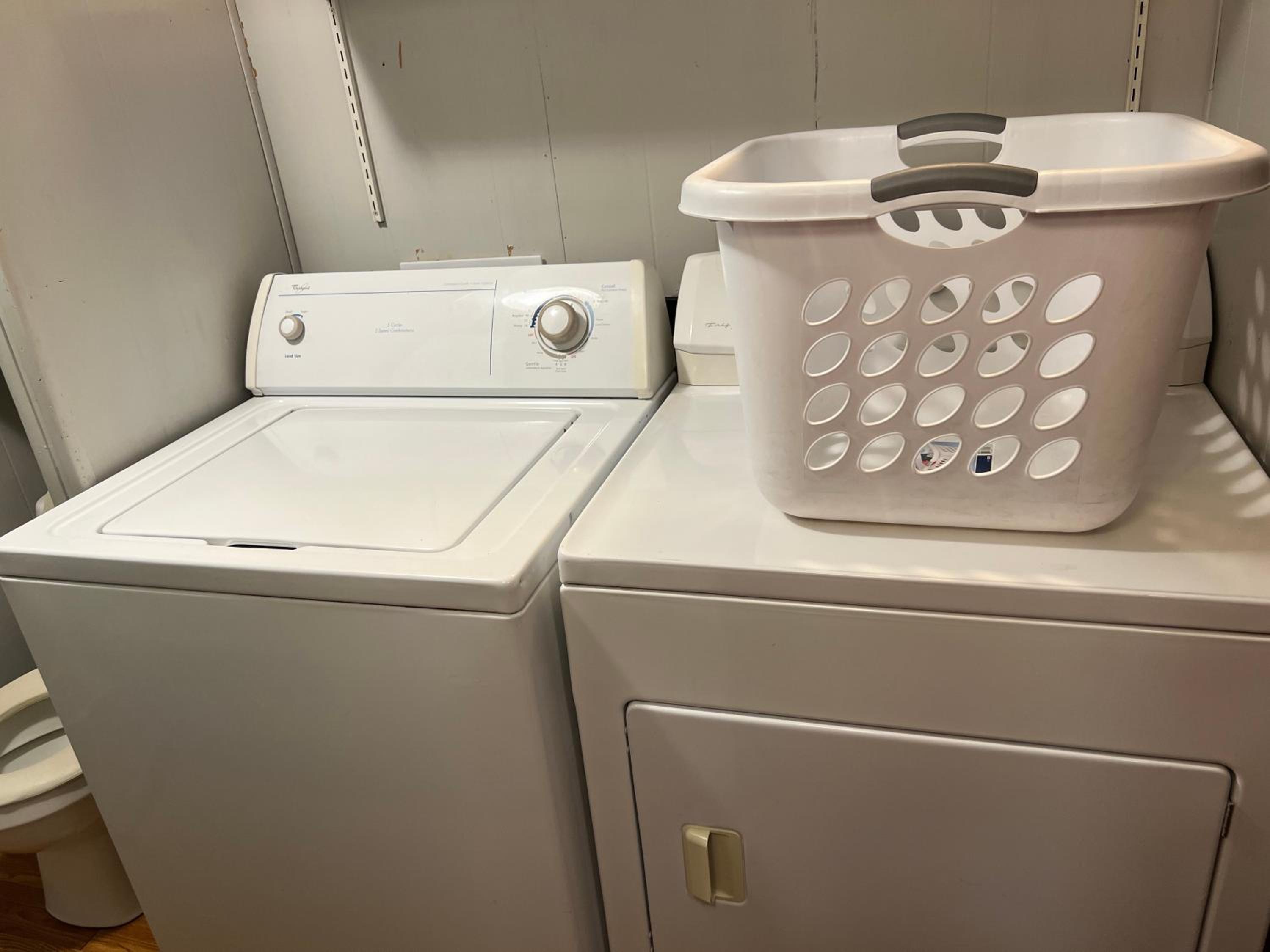 Mobile Home photo 3