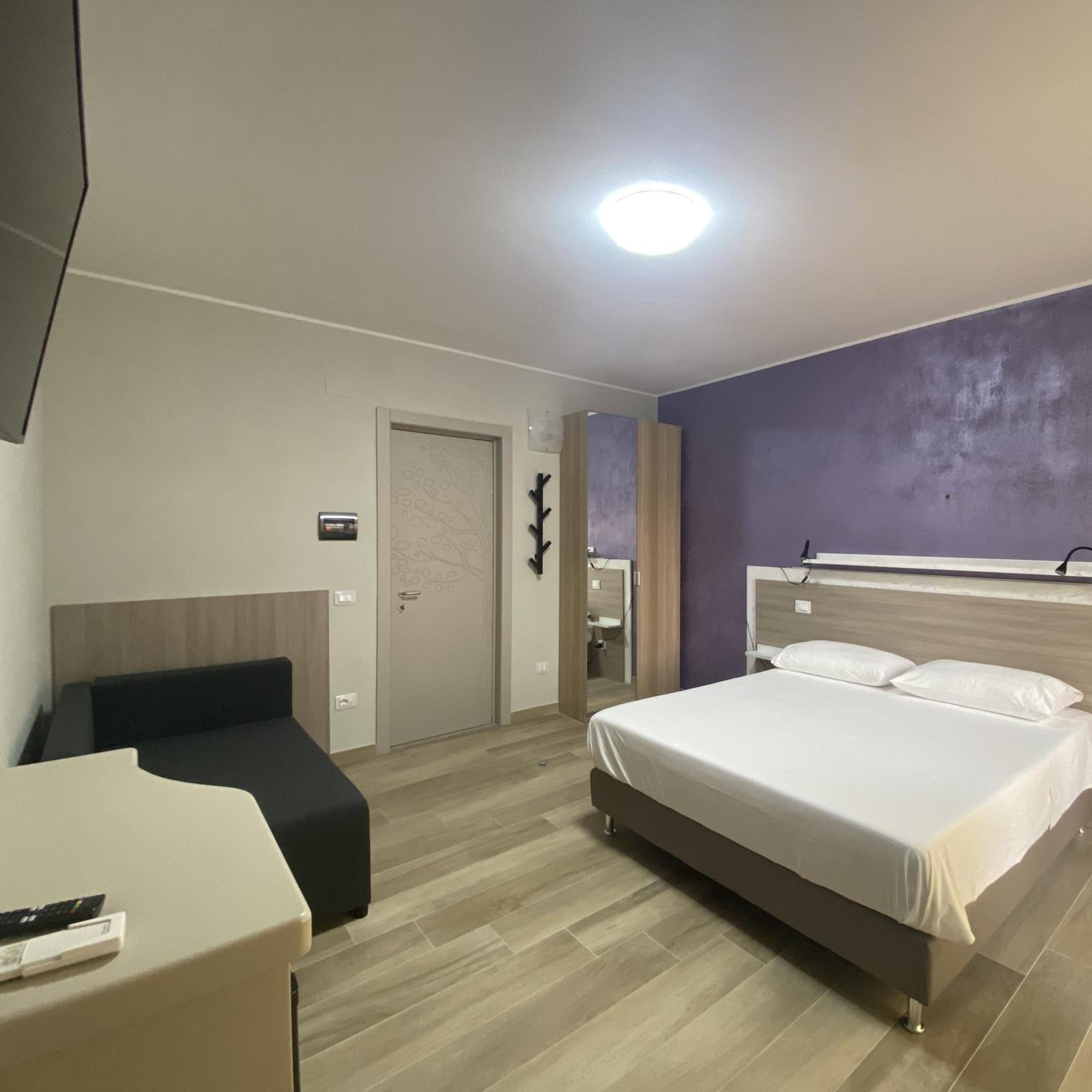 Double Room with Terrace - Photo 1
