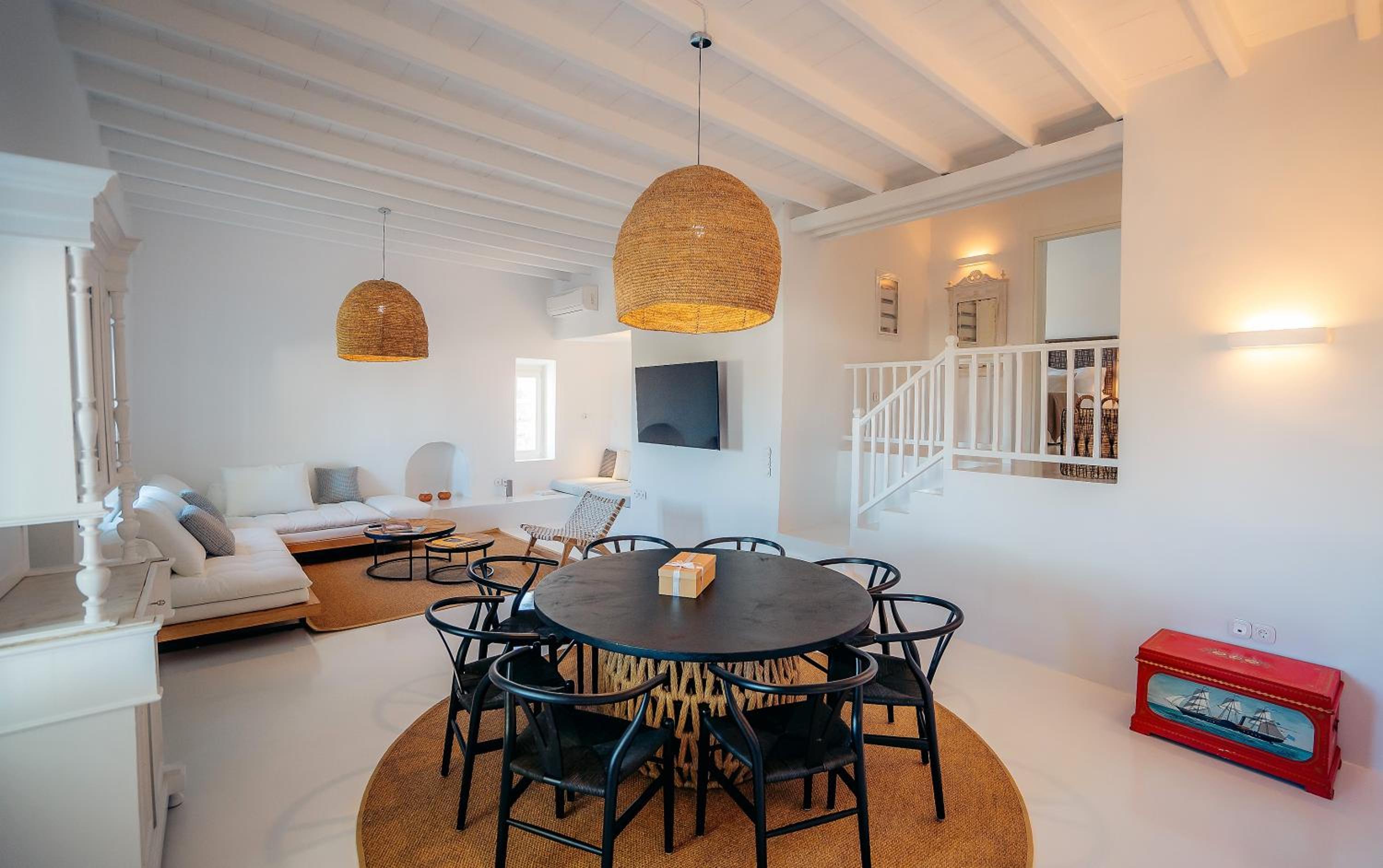 Three-Bedroom Villa photo 3