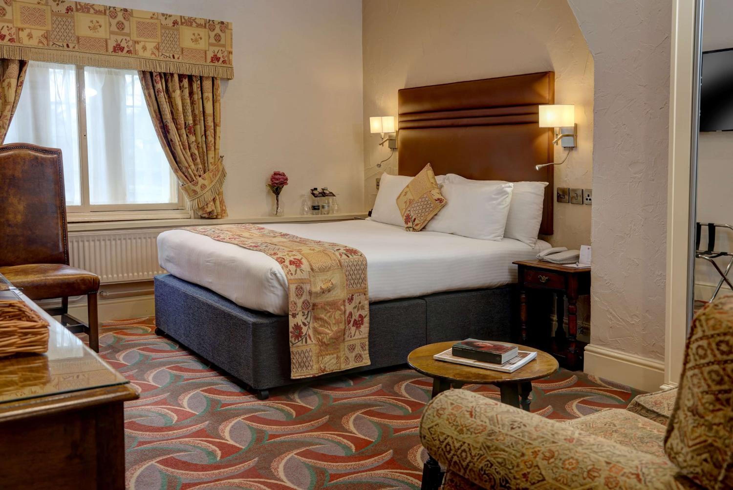 Standard Double Room - Non-Smoking - Photo 4