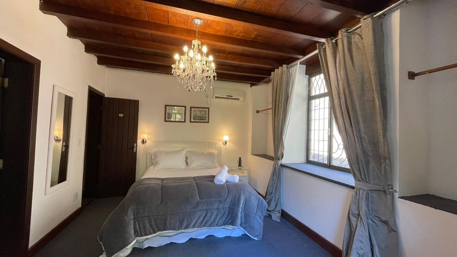 Deluxe Double Room with Bath