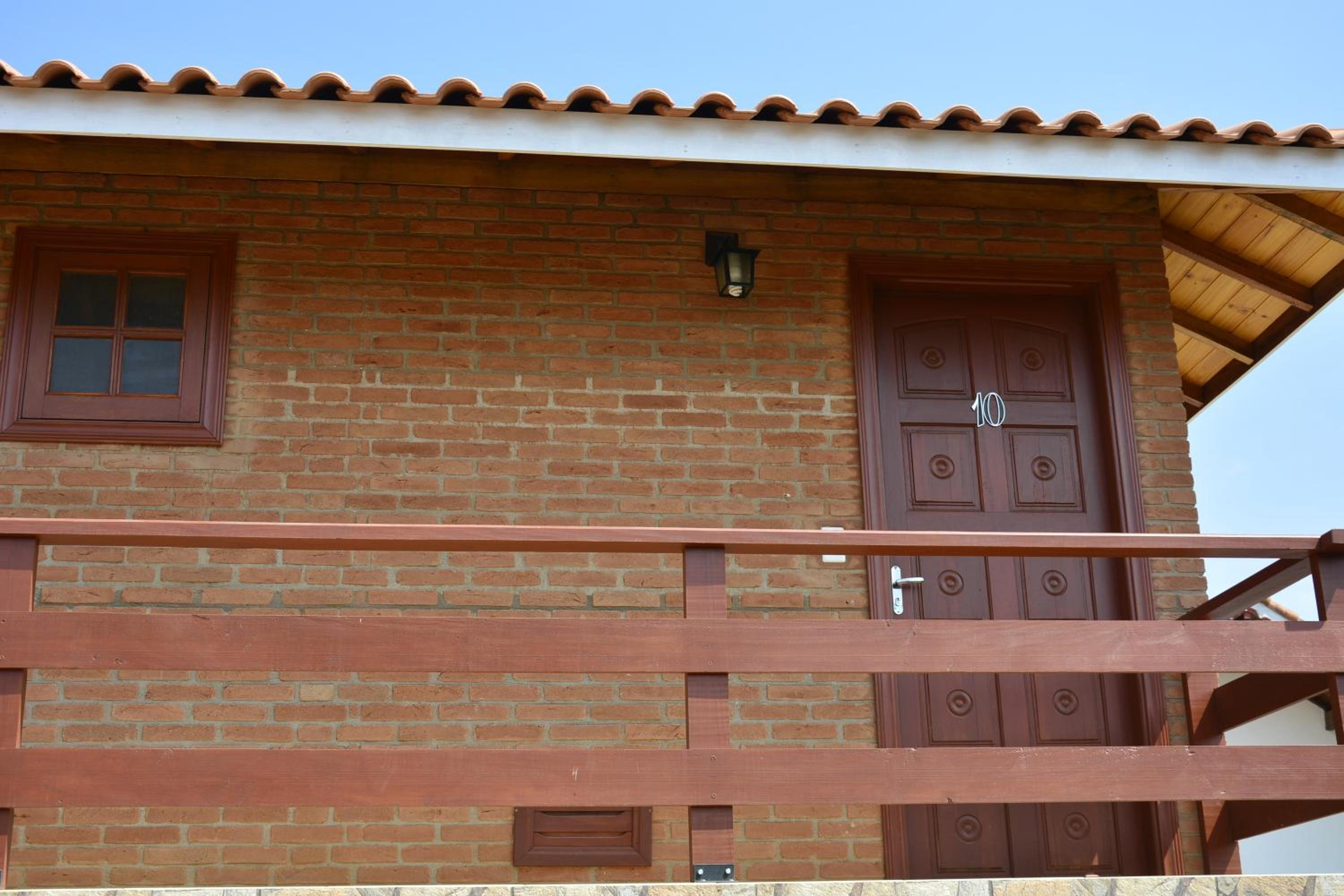 Main Chalet with Kitchen photo 2