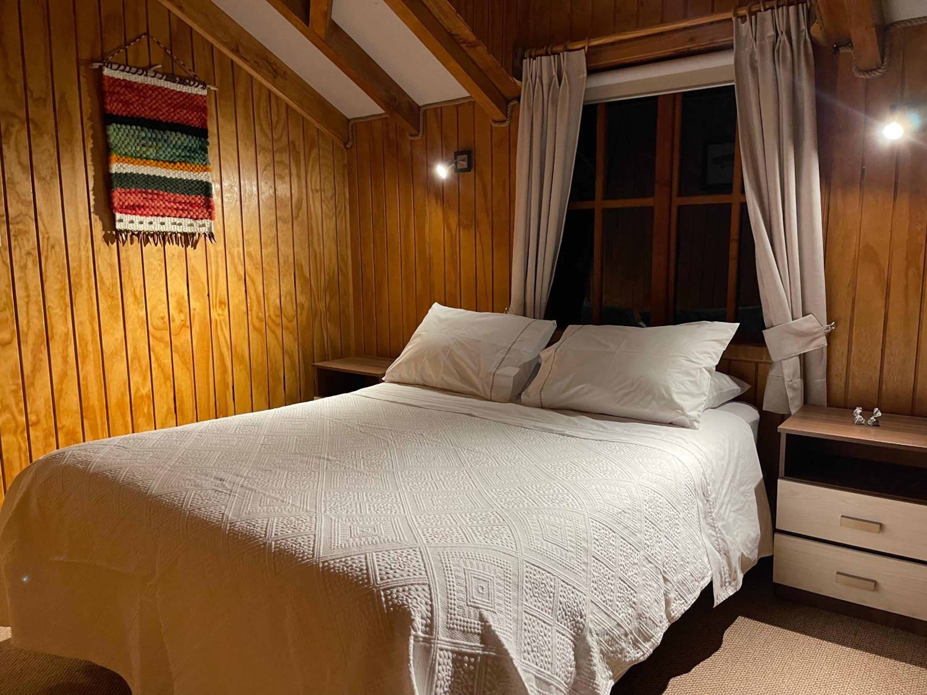 Double Room with Private Bathroom photo 1
