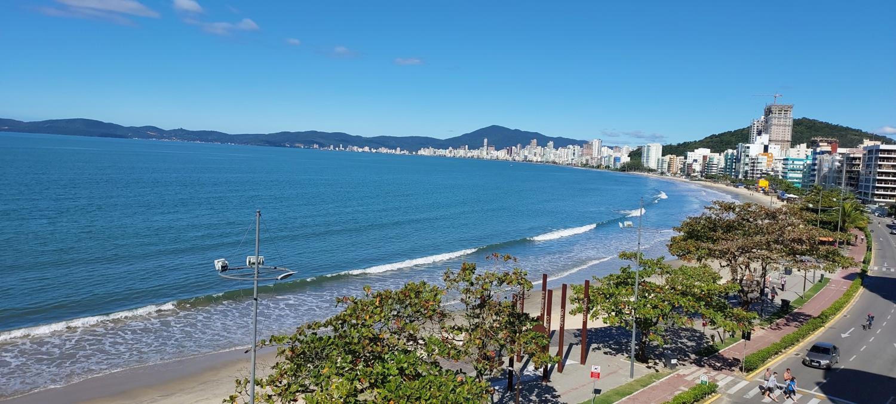 Apartment with Sea View - Photo 15